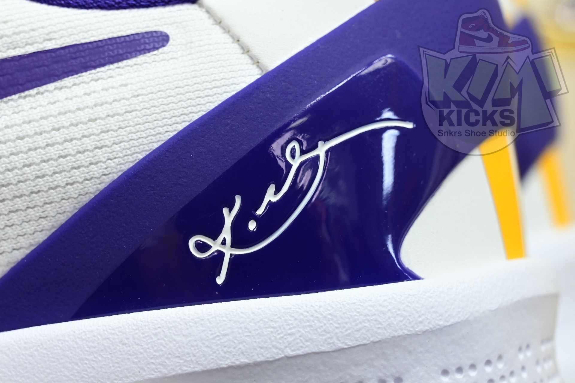 Nike Zoom Kobe 8 PROTROBTANC COURT PURPLE    HF7485 001