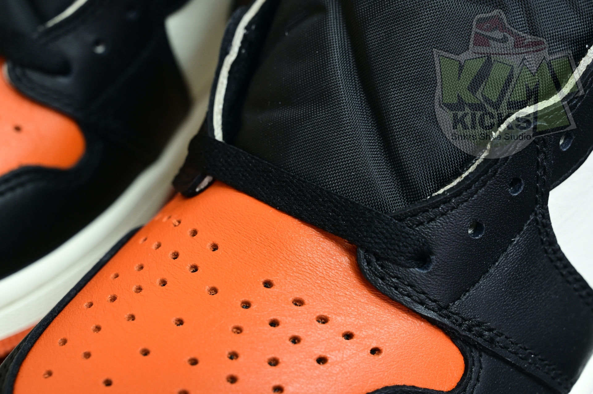 Air Jordan 1“Shattered Backboard” DZ5485-008