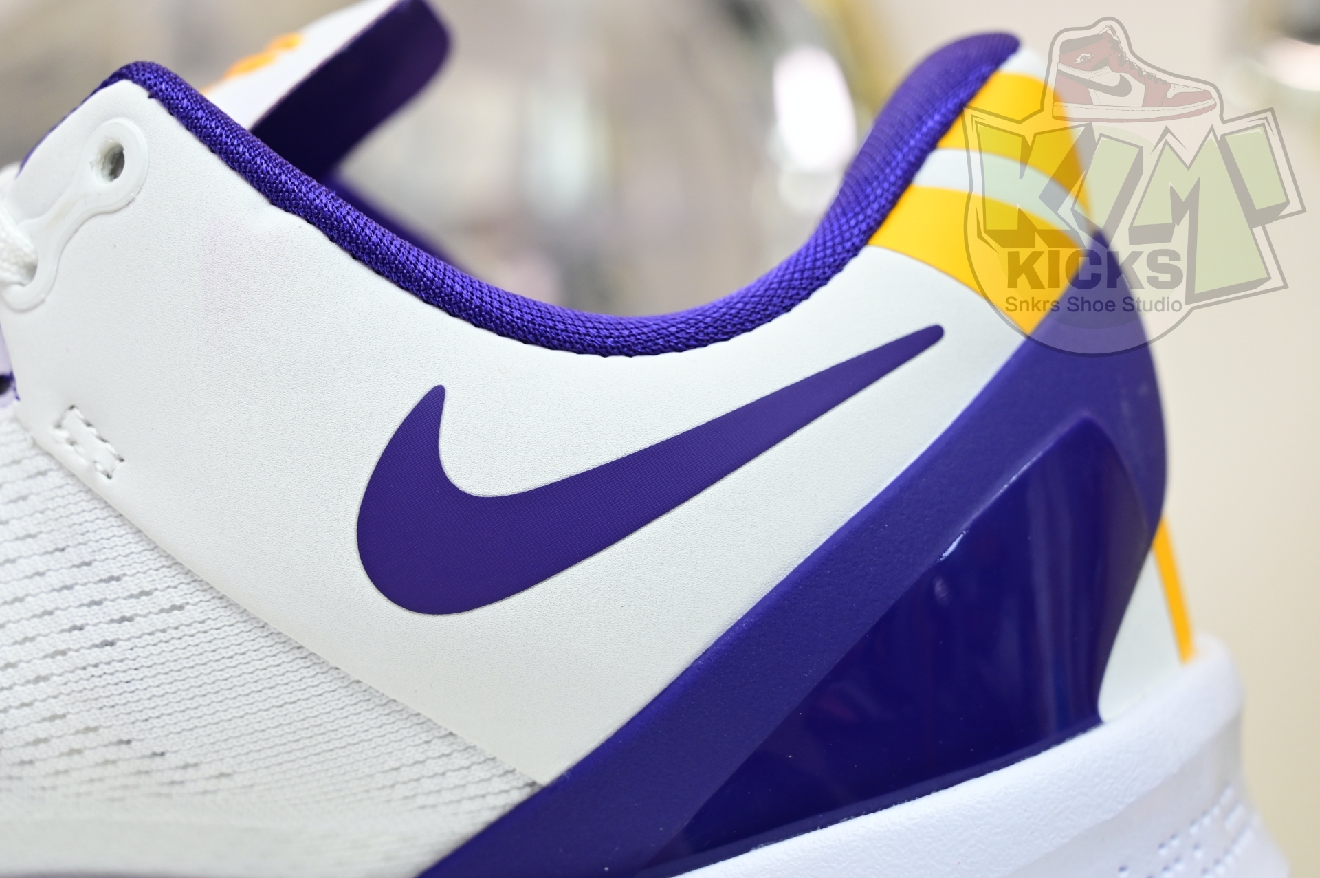 Nike Zoom Kobe 8 PROTROBTANC COURT PURPLE    HF7485 001