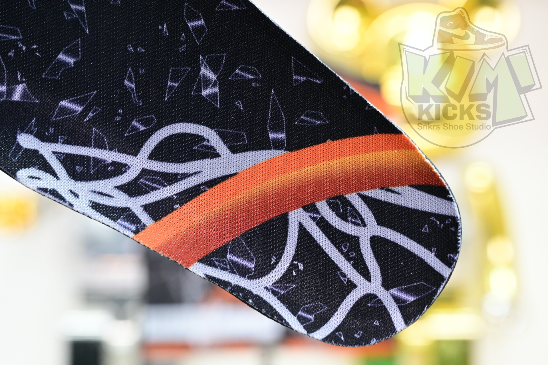 Air Jordan 1“Shattered Backboard” DZ5485-008