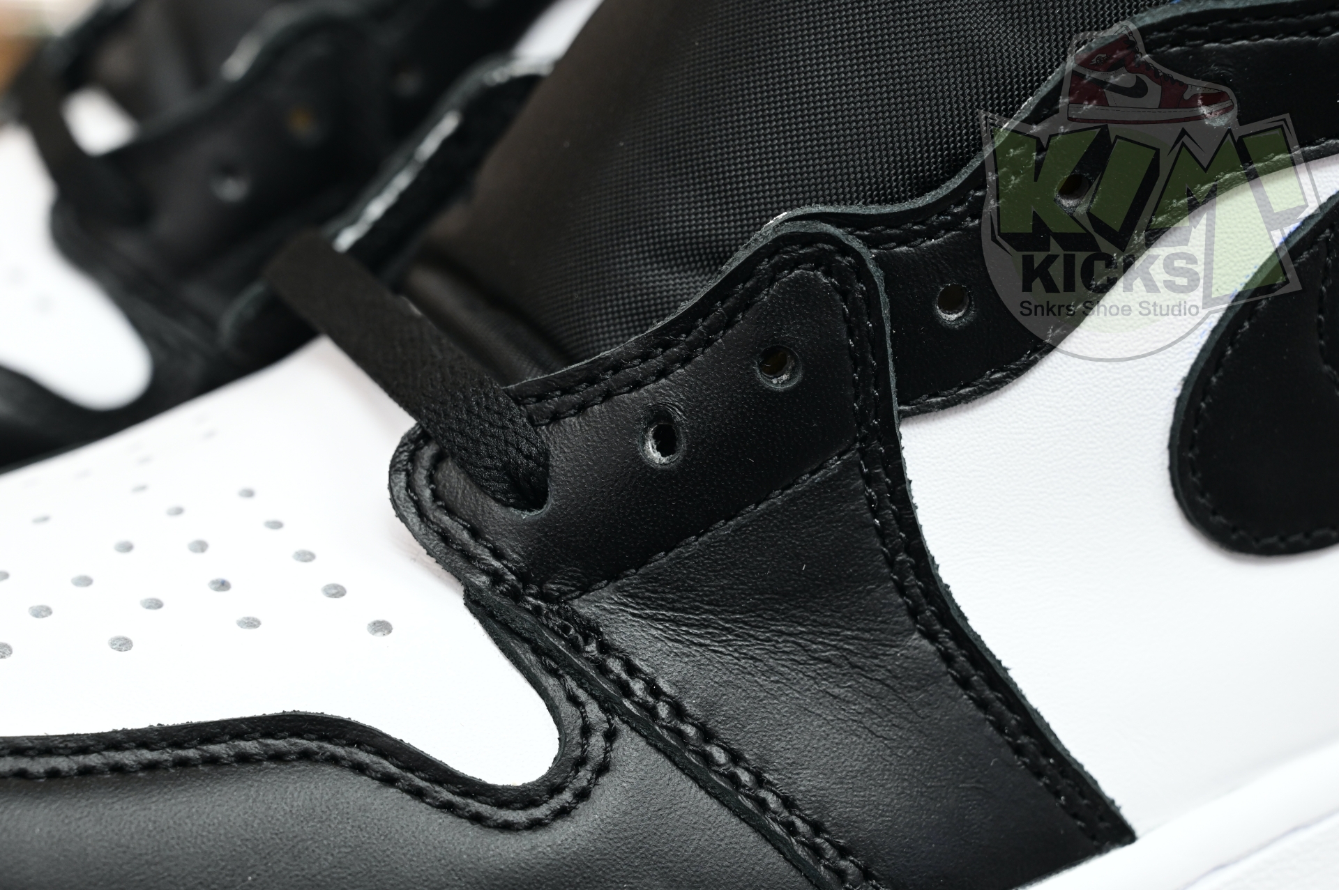 Air Jordan 1  UNDEFEATED x fragment design HIGH OG 107847-001