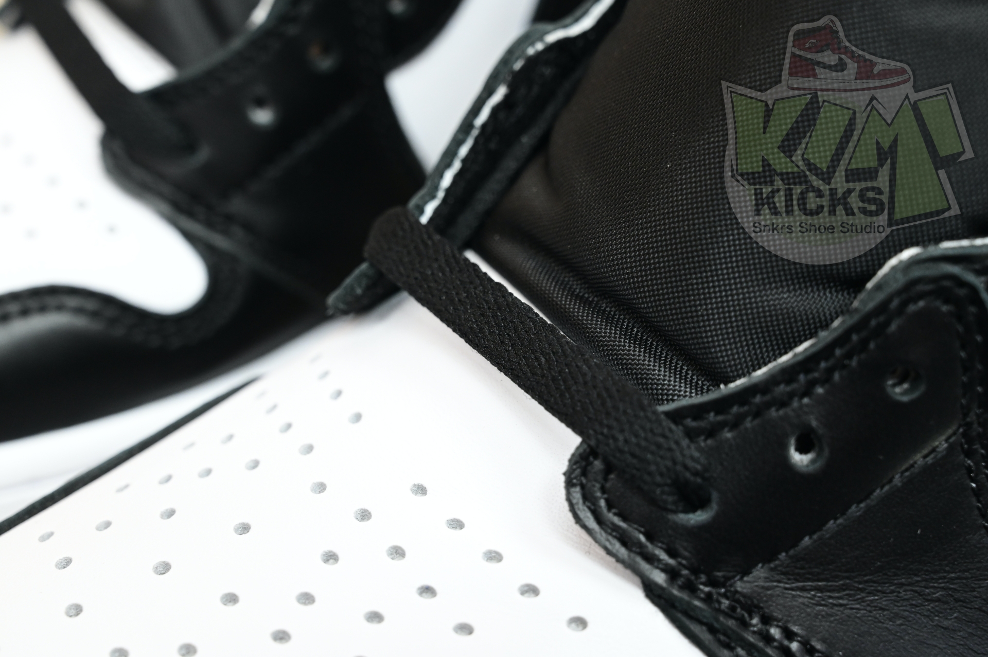 Air Jordan 1  UNDEFEATED x fragment design HIGH OG 107847-001