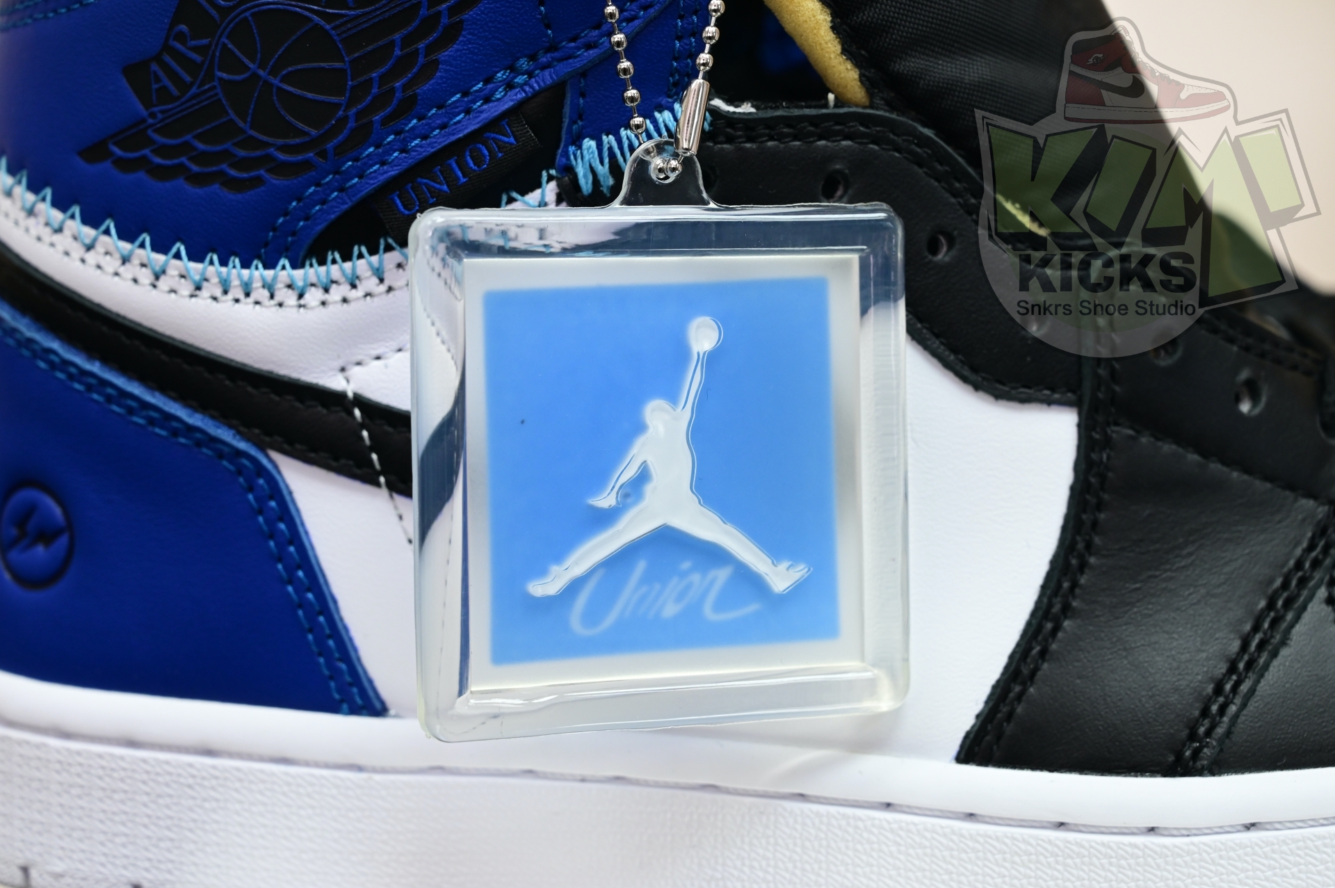 Air Jordan 1  UNDEFEATED x fragment design HIGH OG 107847-001