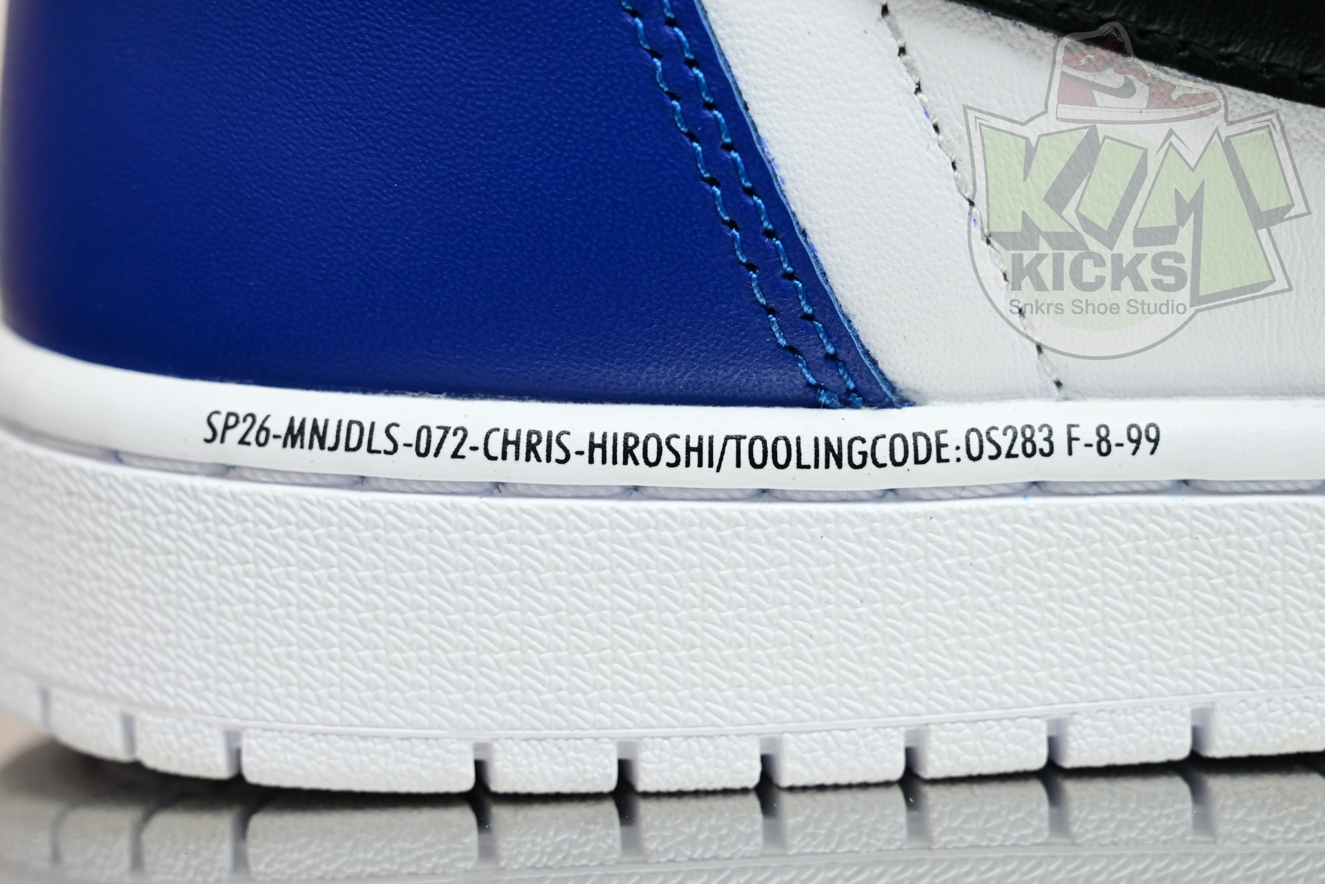 Air Jordan 1  UNDEFEATED x fragment design HIGH OG 107847-001