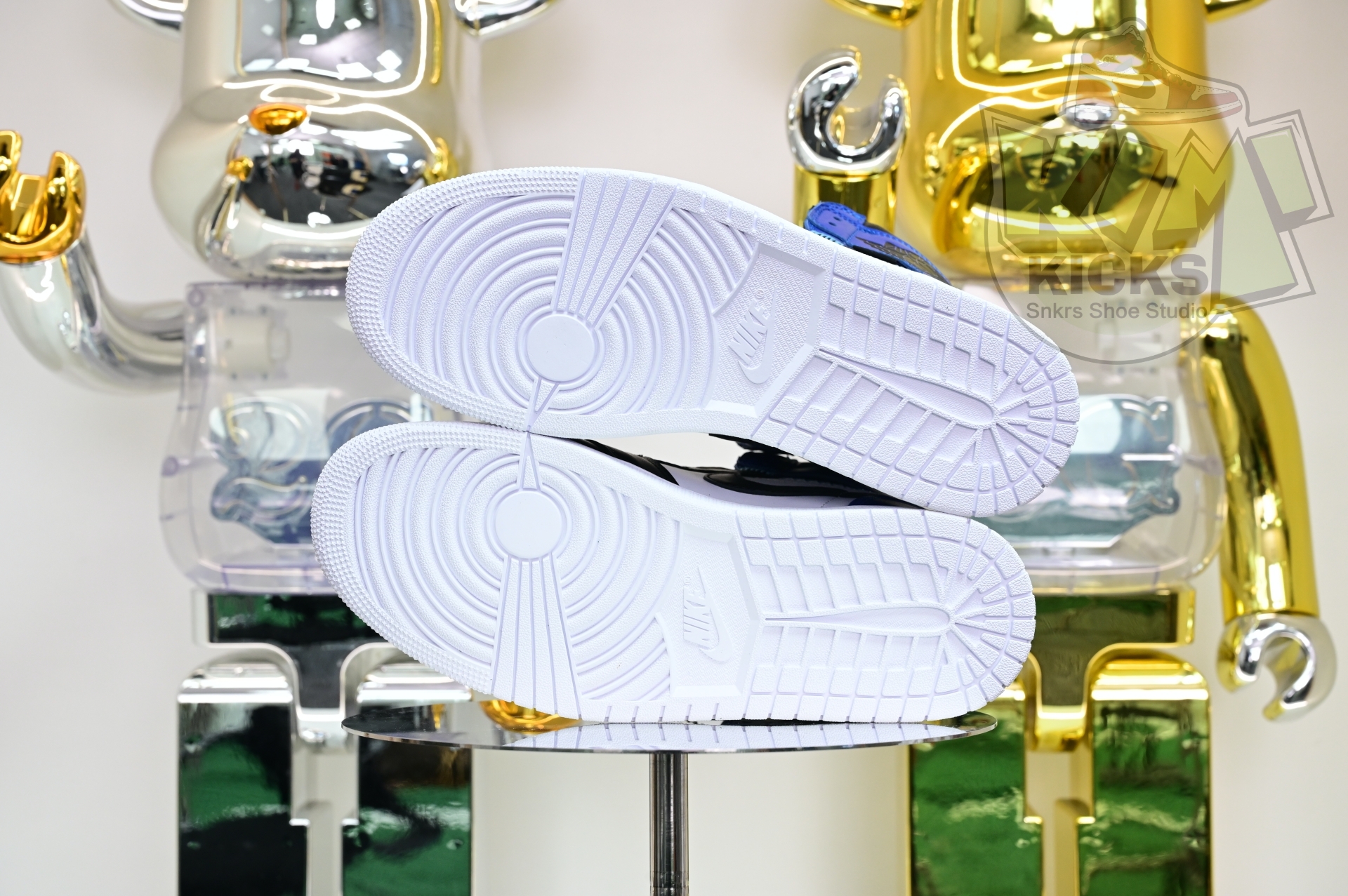 Air Jordan 1  UNDEFEATED x fragment design HIGH OG 107847-001