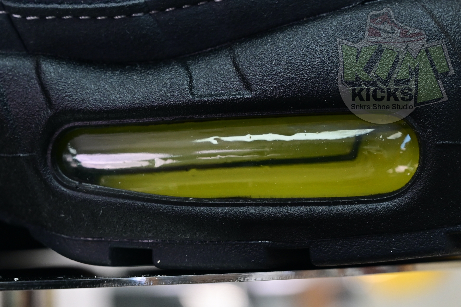 Nike Air Max 95 0G Neon  CT1689-001