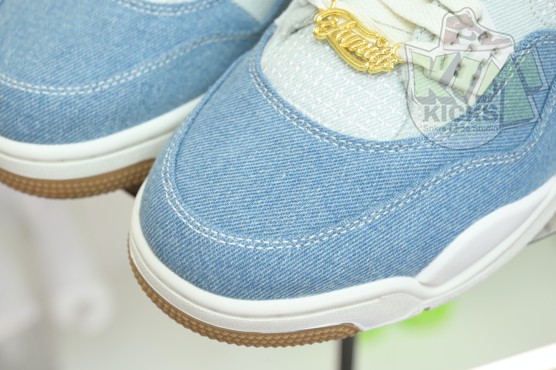 Air Jordan 4 Denim“Worn Blue” IB6716-100