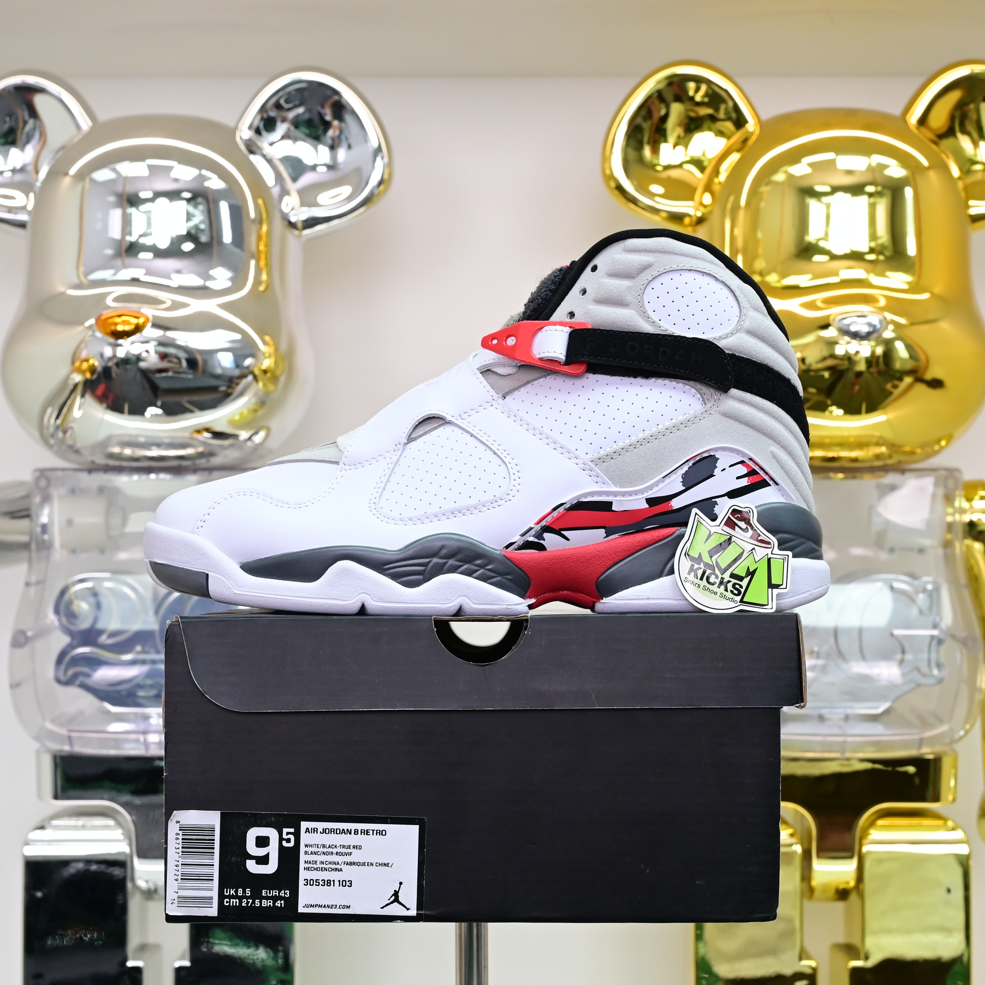 Air Jordan 8 Retro Bugs Bunny  305381-103