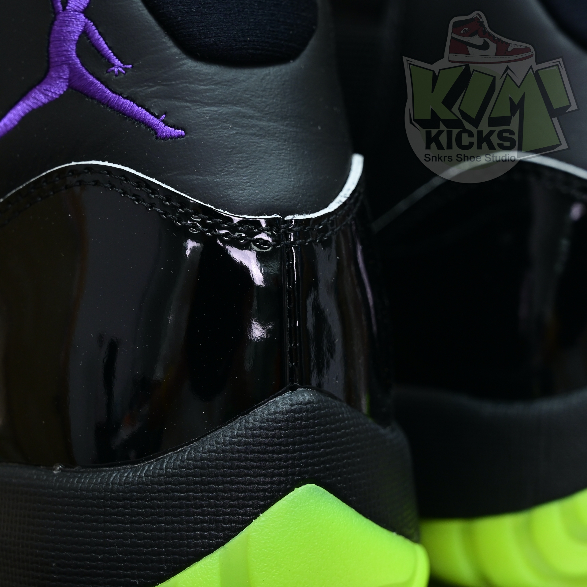 Air Jordan 11 GS Black/Barely Volt   CT8012-003