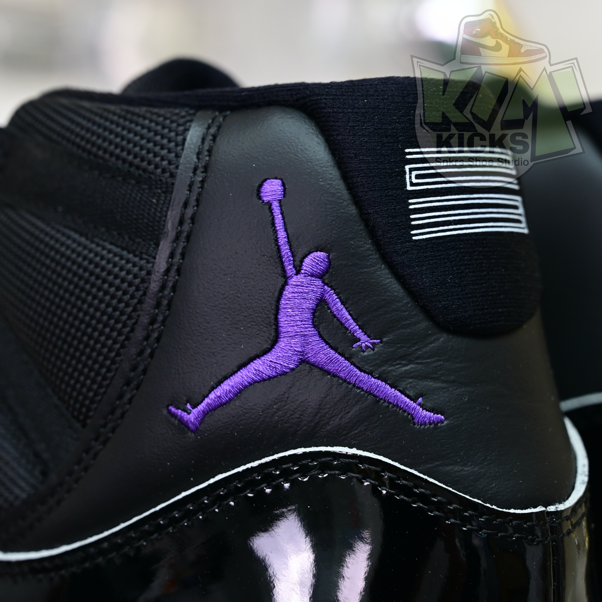 Air Jordan 11 GS Black/Barely Volt   CT8012-003