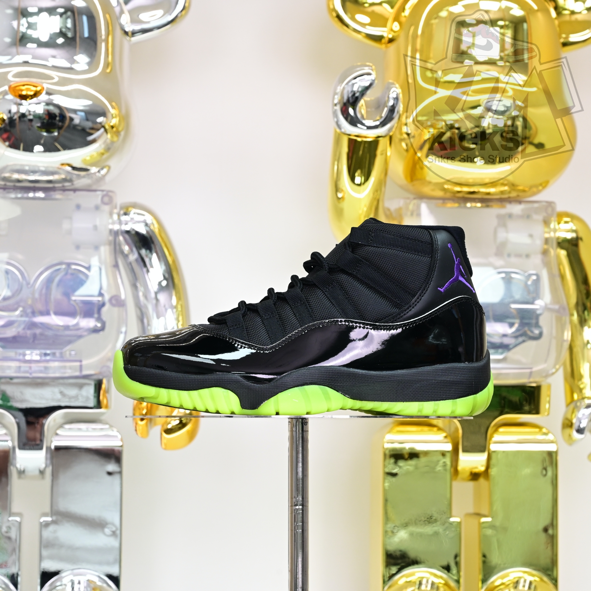 Air Jordan 11 GS Black/Barely Volt   CT8012-003