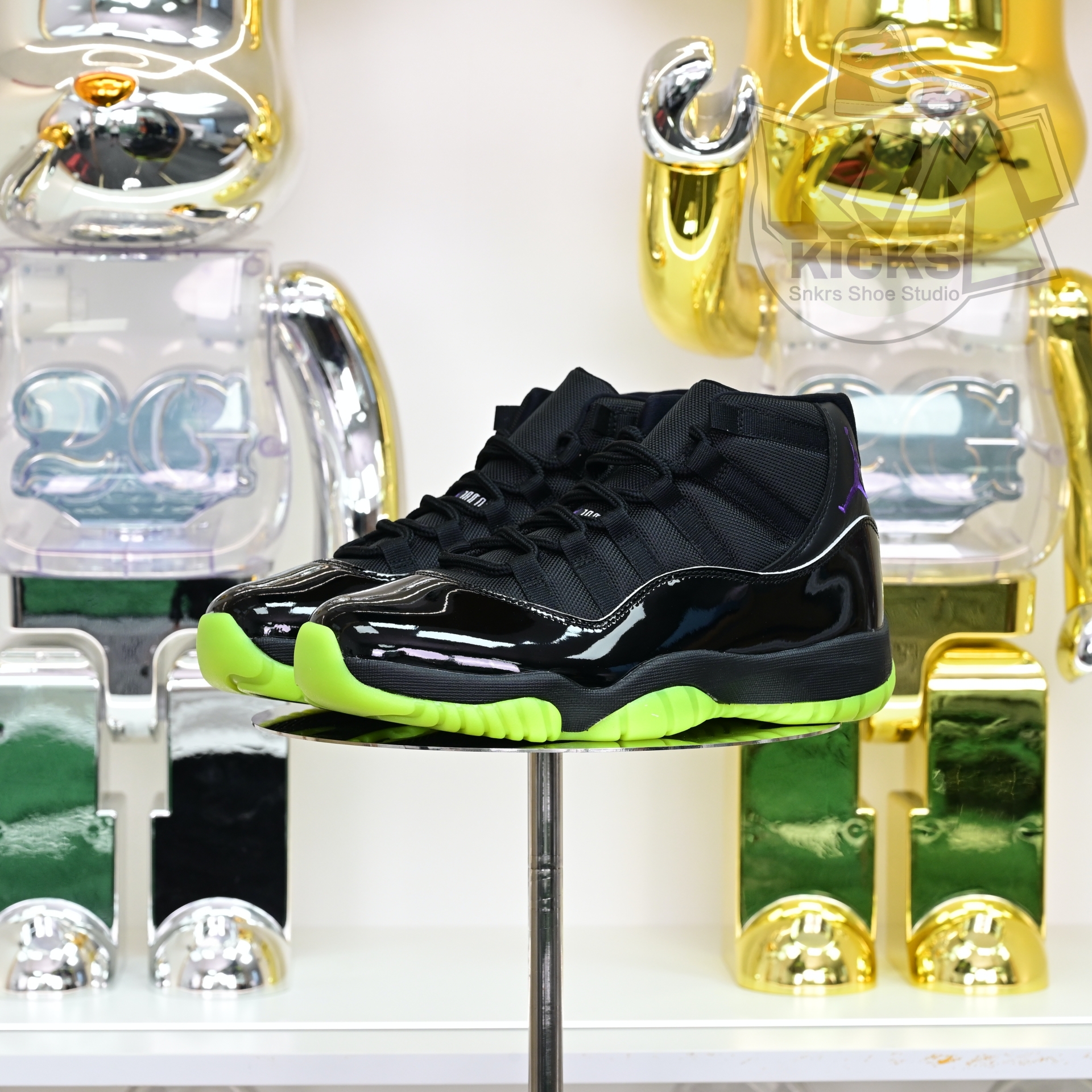 Air Jordan 11 GS Black/Barely Volt   CT8012-003
