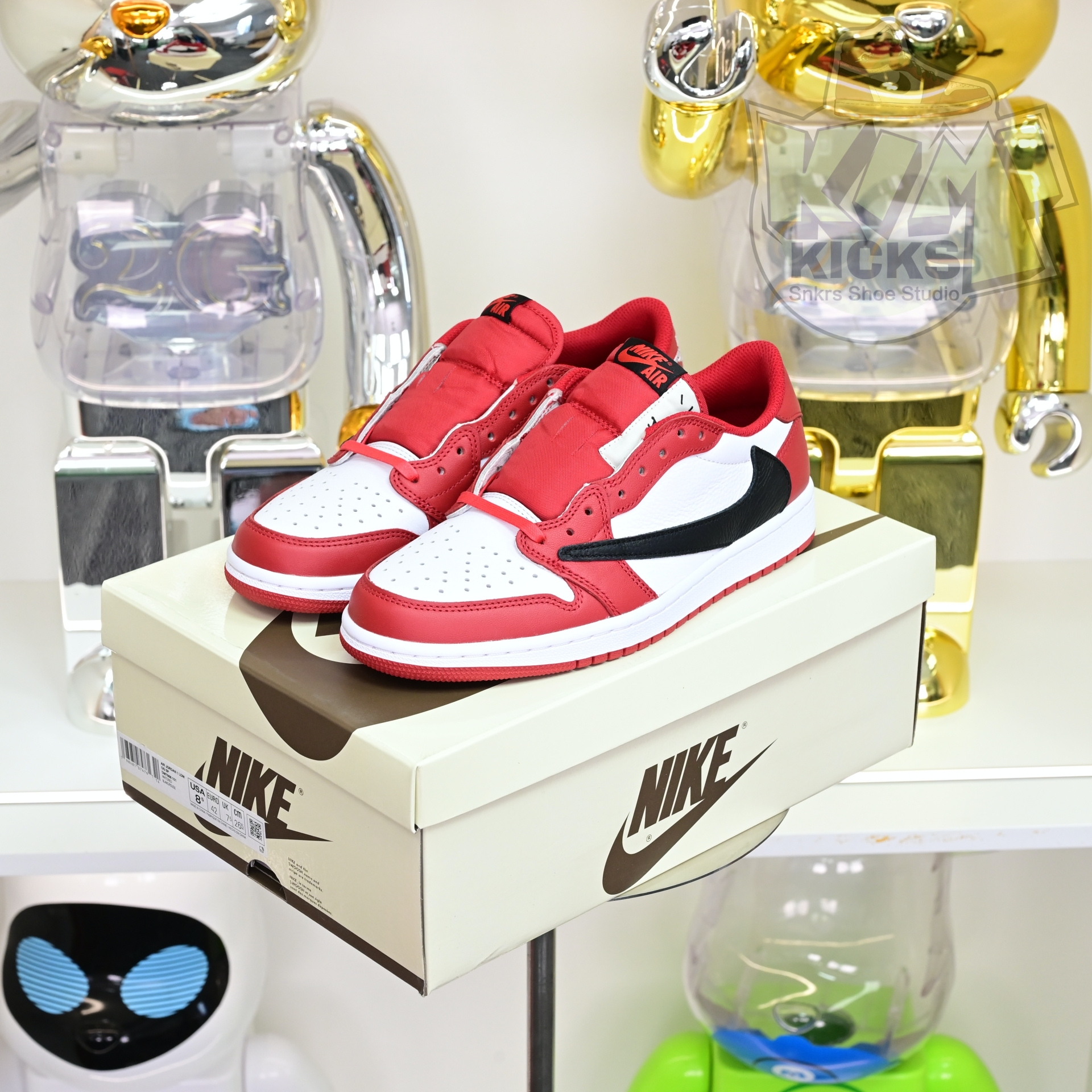 Travis Scott x Air Jordan 1  Low “Chicago”  DM7866-101