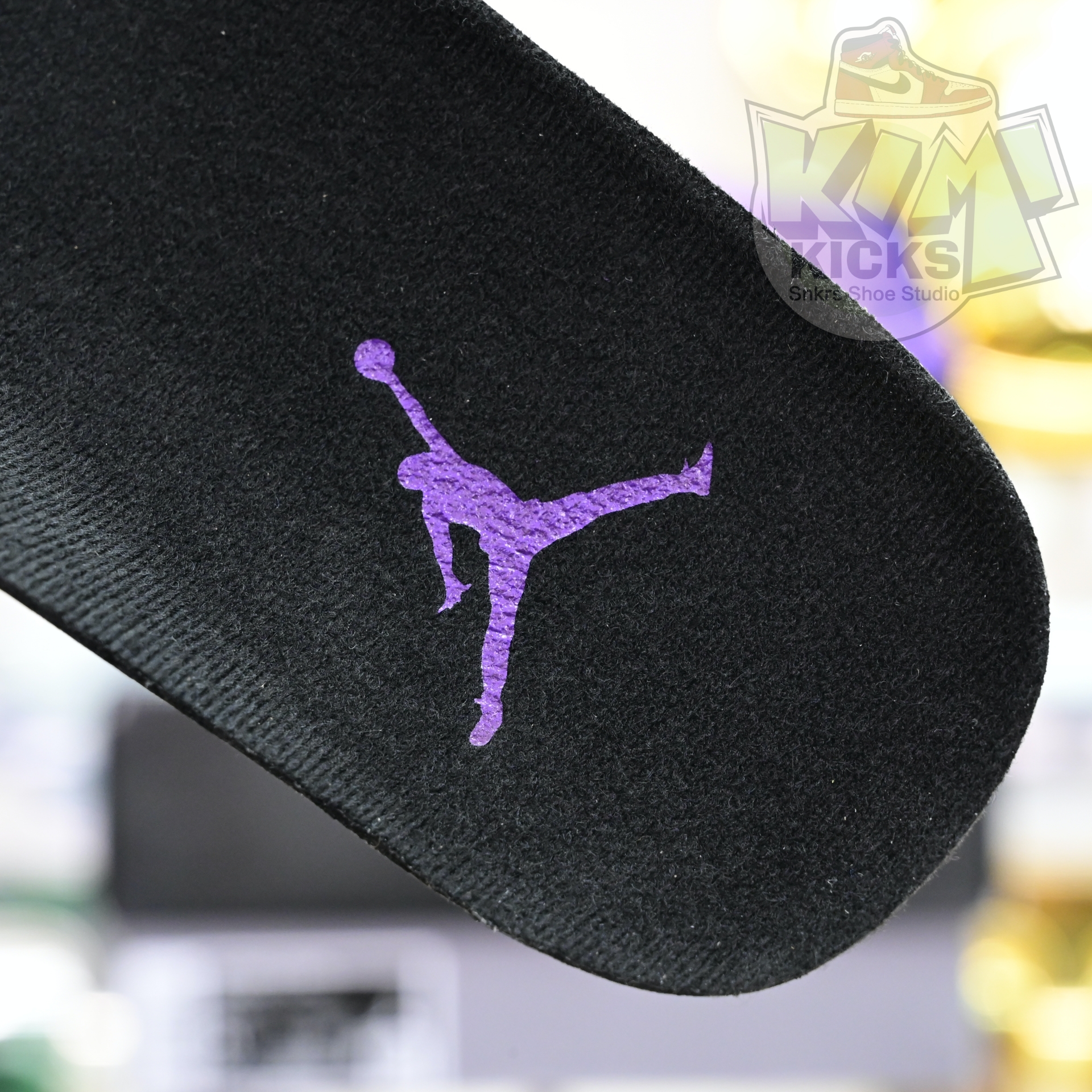 Air Jordan 11  RETRO CT8012-500