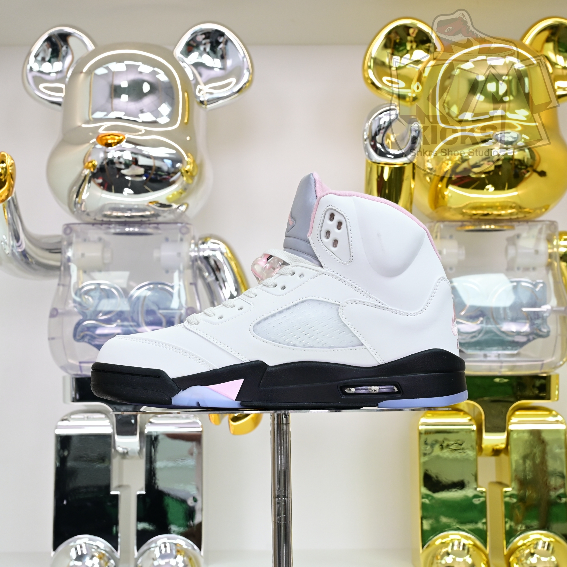 Air Jordan 5“Medium Soft Pink” HQ7978-102