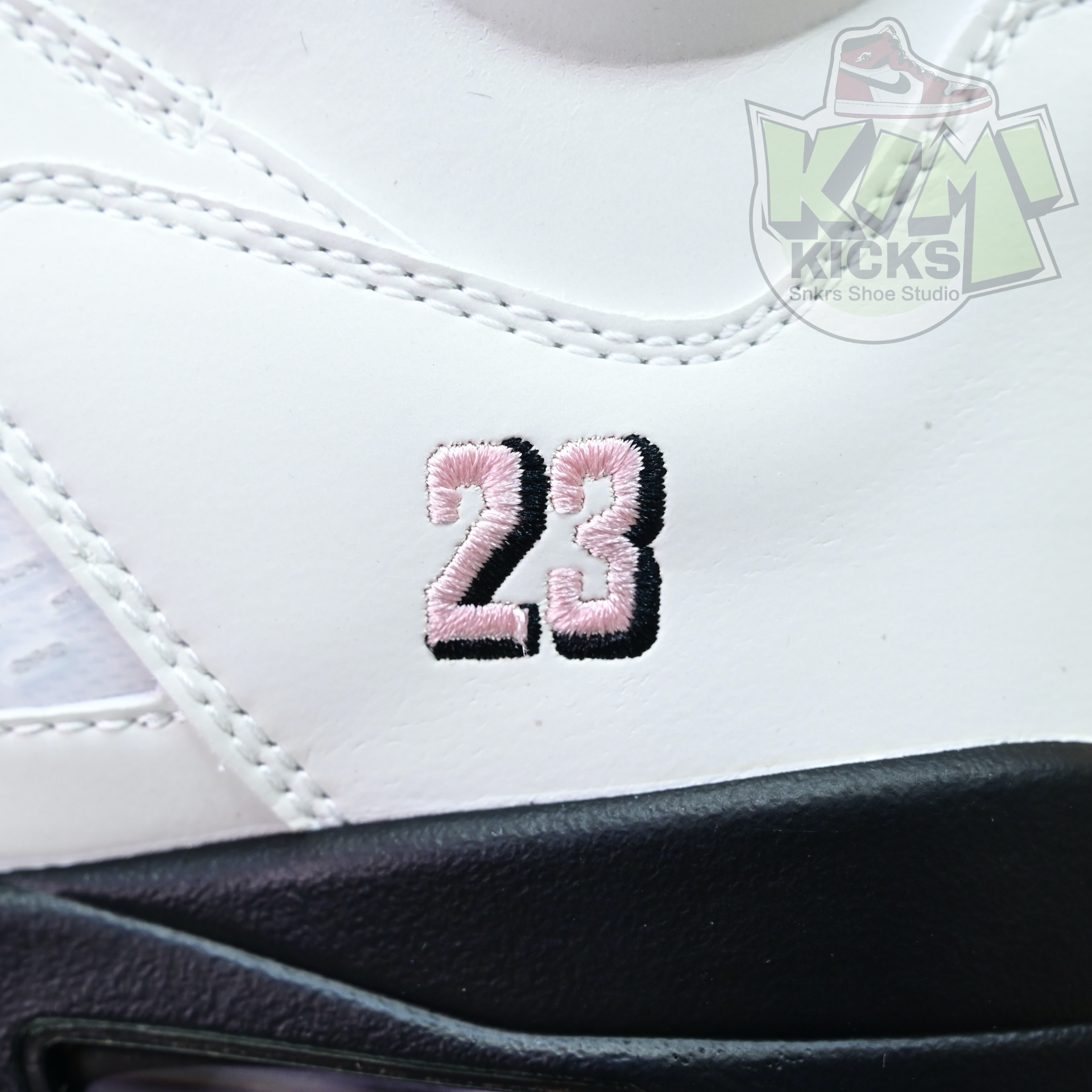 Air Jordan 5“Medium Soft Pink” HQ7978-102