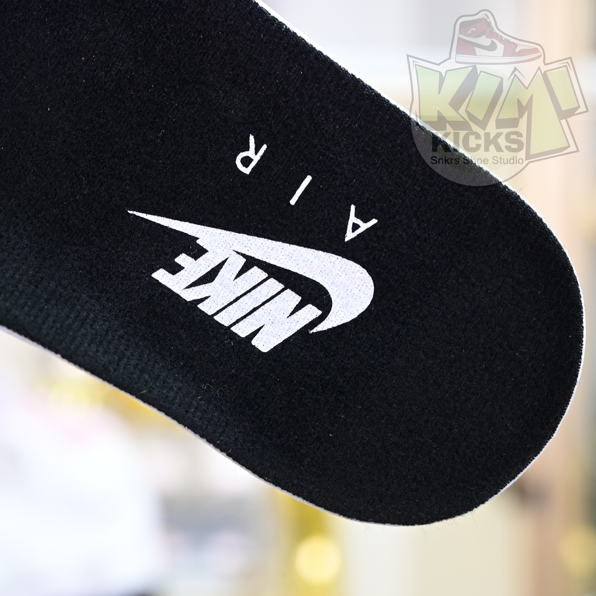 Air Jordan 5“Medium Soft Pink” HQ7978-102