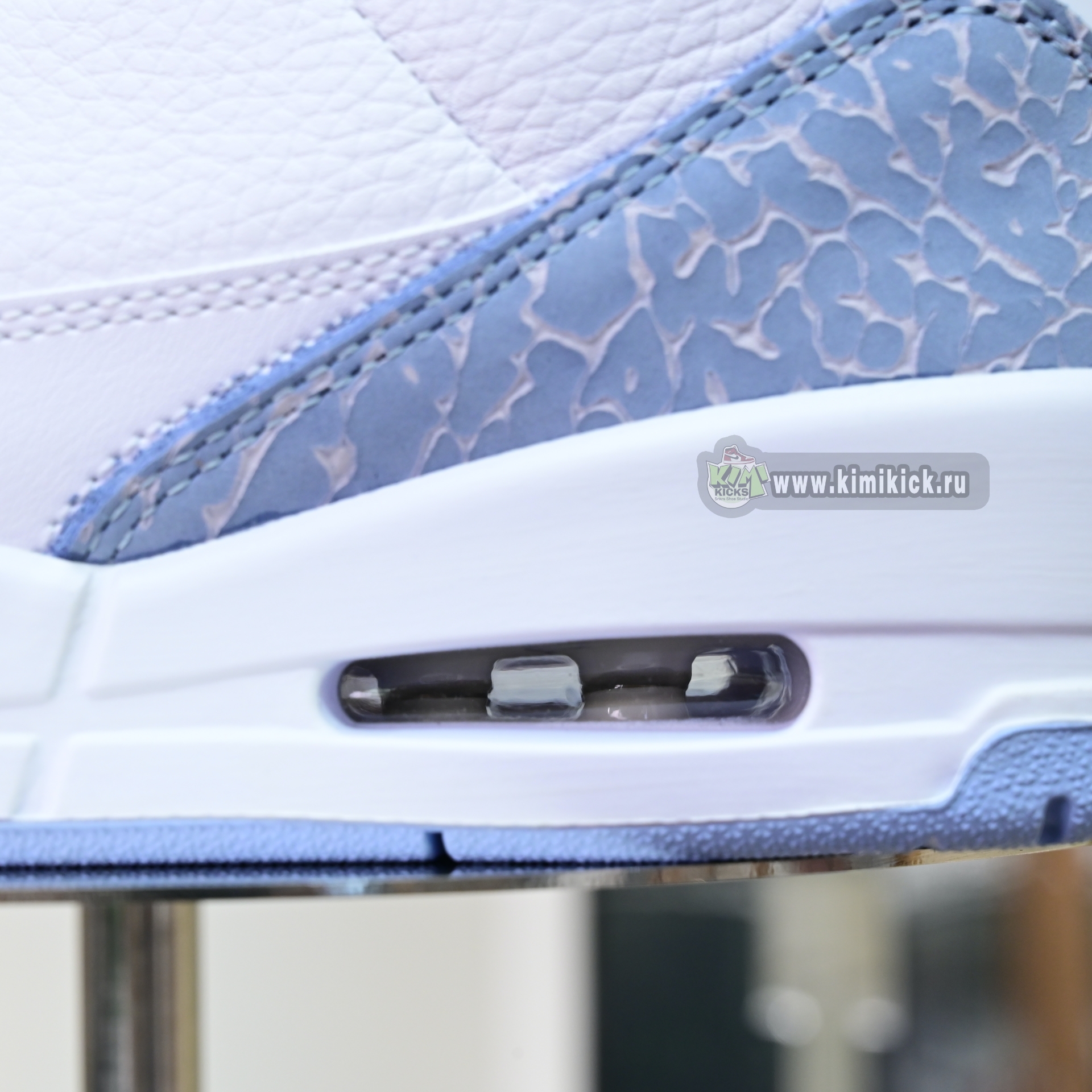 Air Jordan 3 Retro HQ0784-101