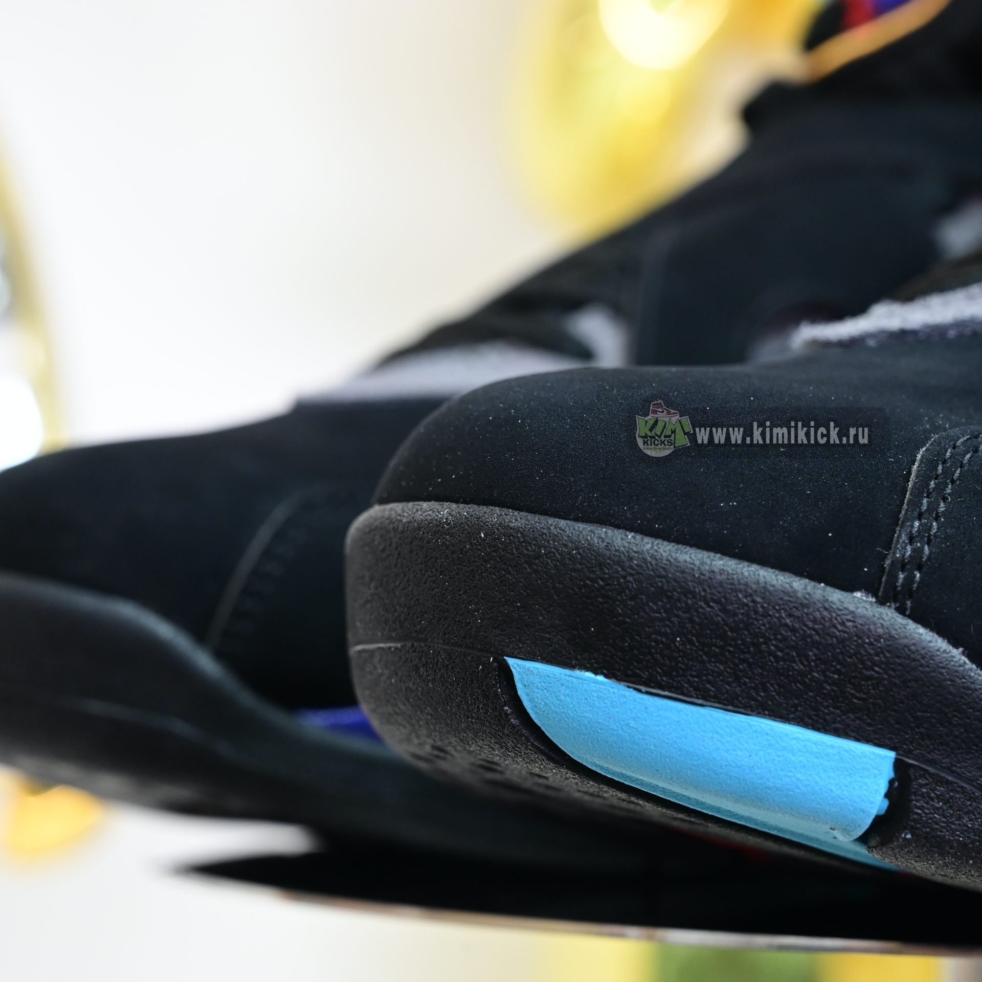 Air Jordan 8  RETRO 2025   305381-006