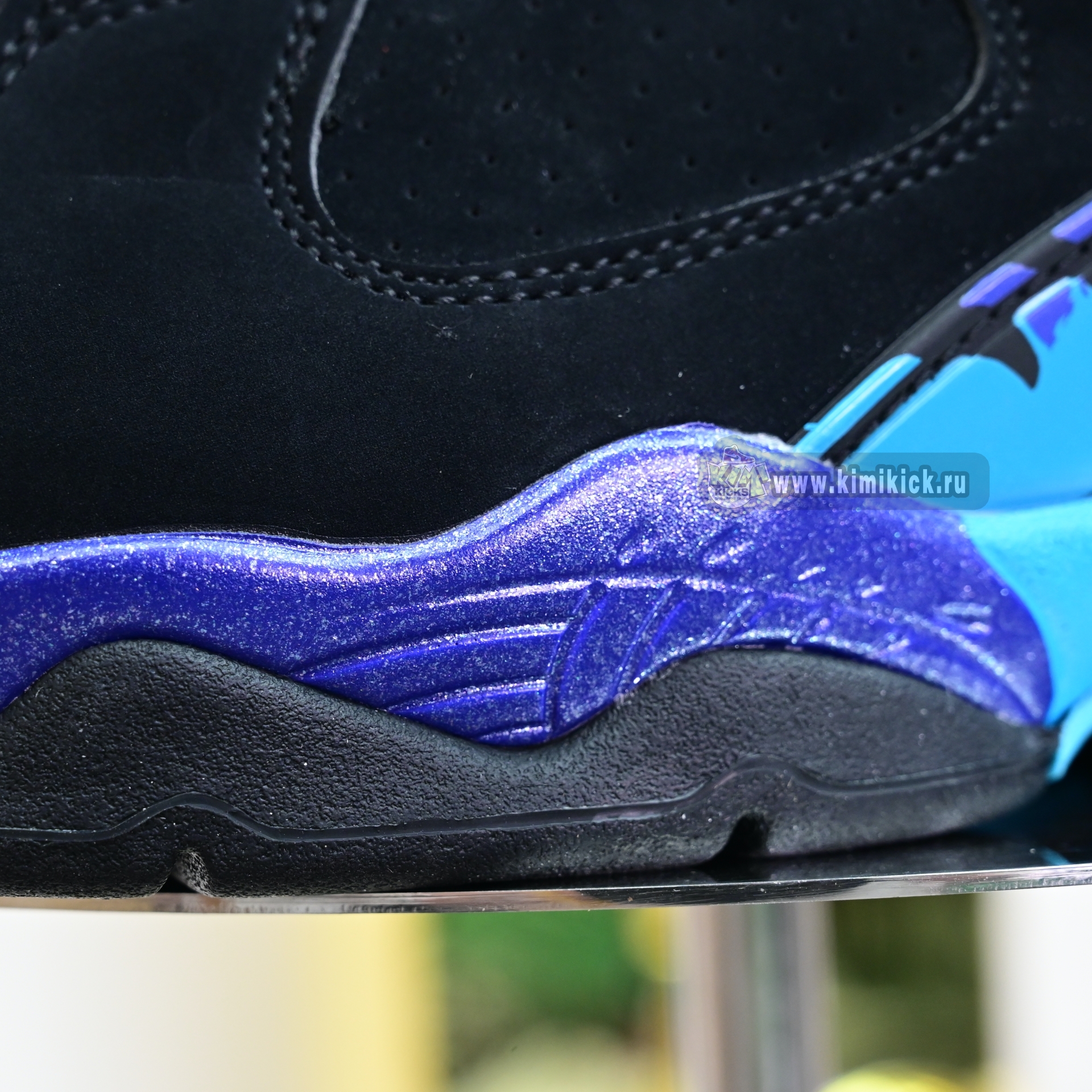 Air Jordan 8  RETRO 2025   305381-006