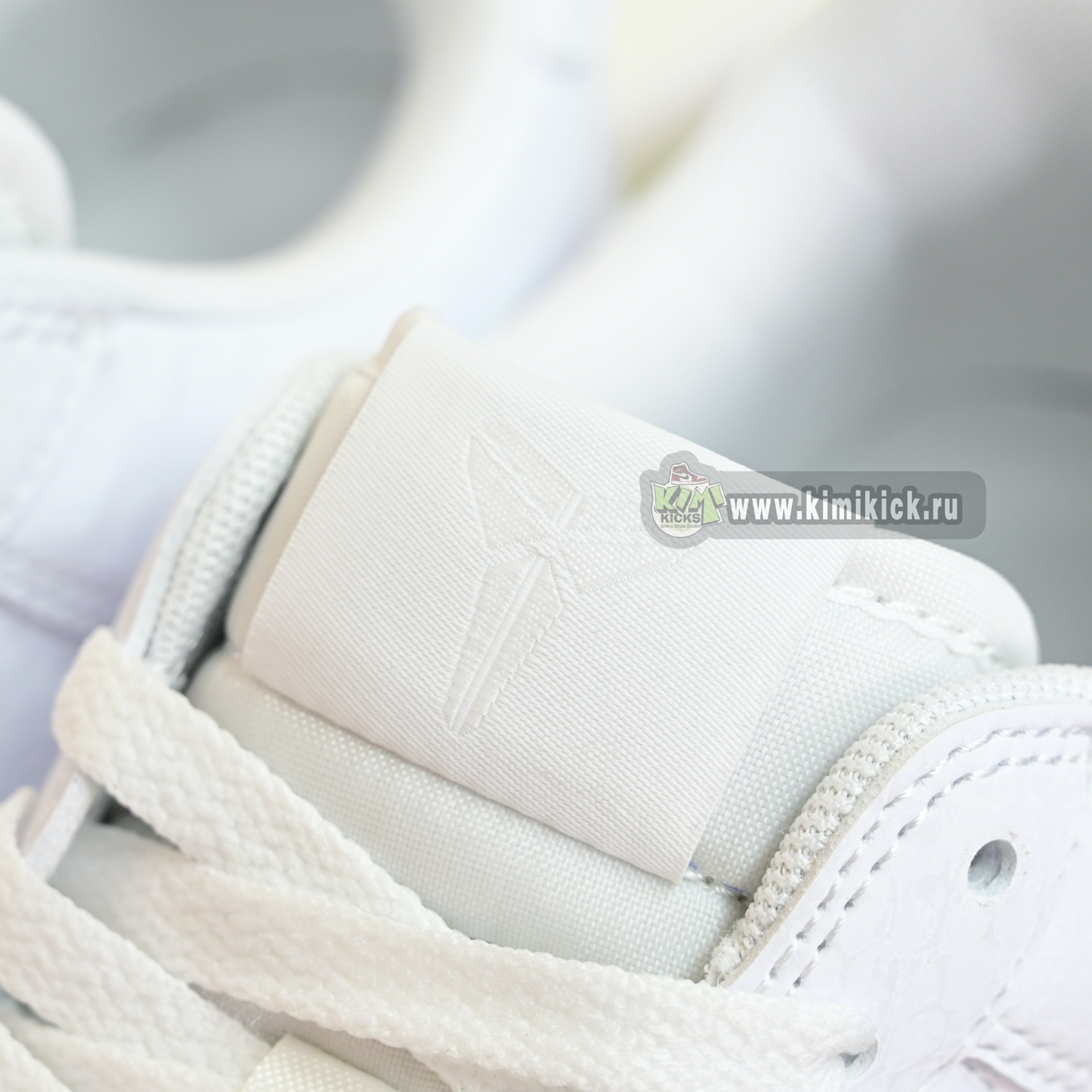 Nike Air Force 1 Low Kobe Forever White  IB0018-100