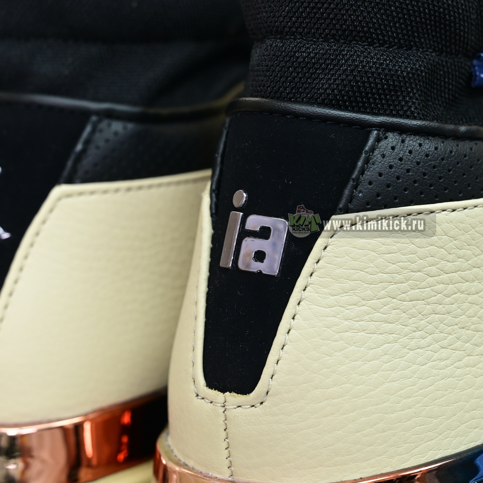 INFINITE ARCHIVES x  Air Jordan 17 Low  IH0177-200