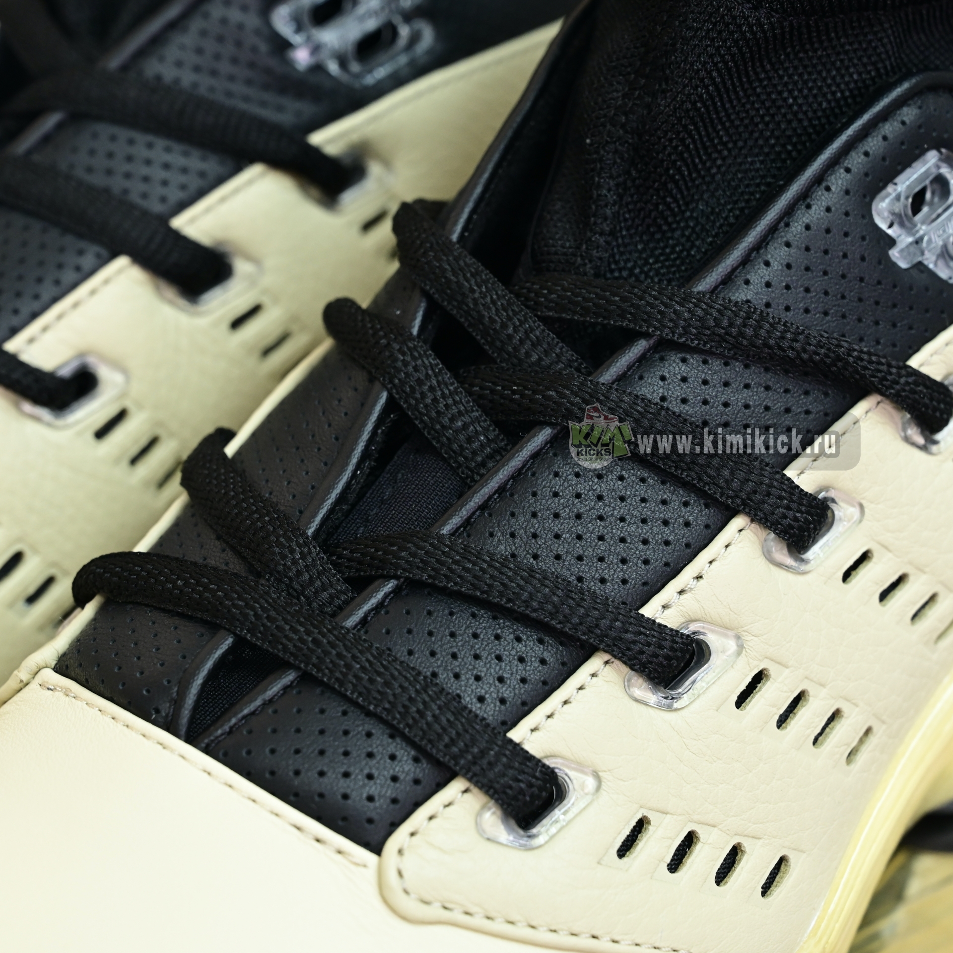 INFINITE ARCHIVES x  Air Jordan 17 Low  IH0177-200