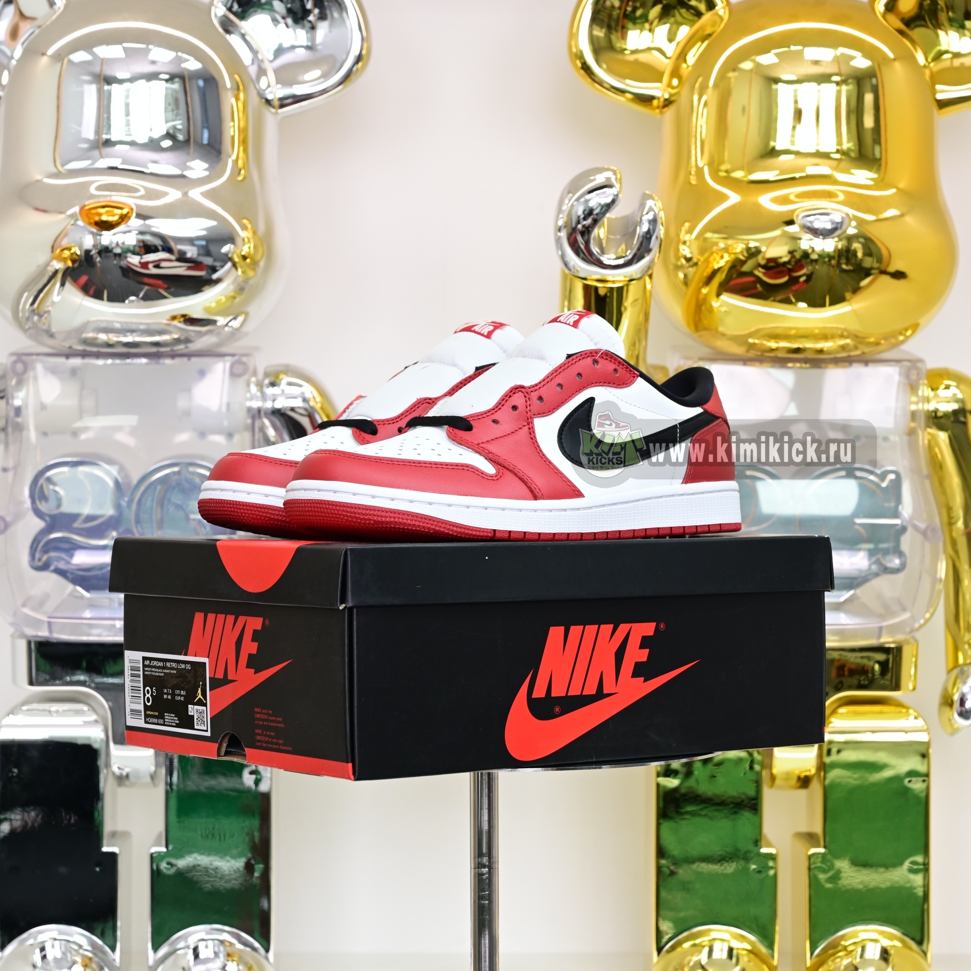 Air Jordan 1 RETRO LOW OG“Black Muslin Varsity Red” HQ6998-600