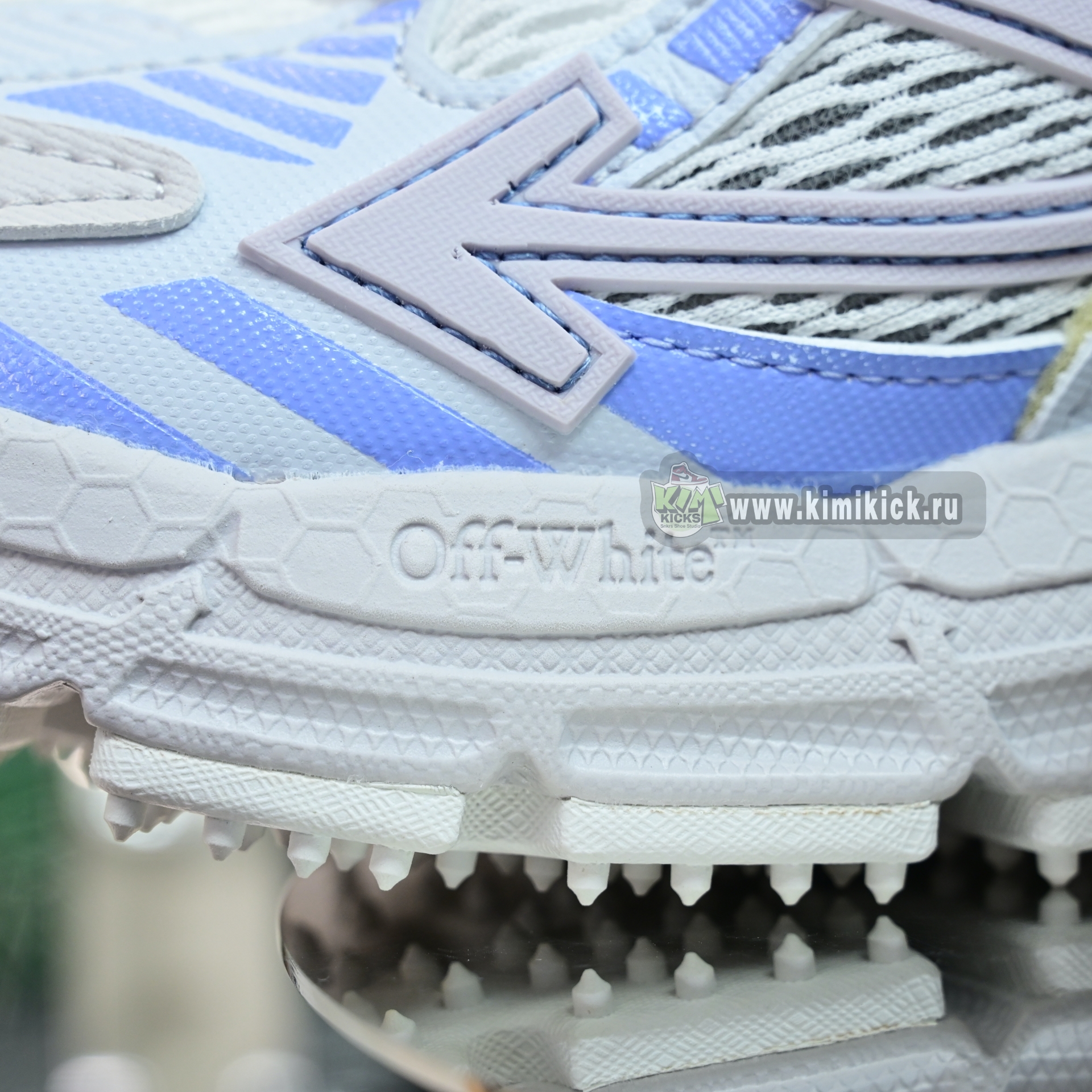 OFF-WHITE BE RIGHT BACK