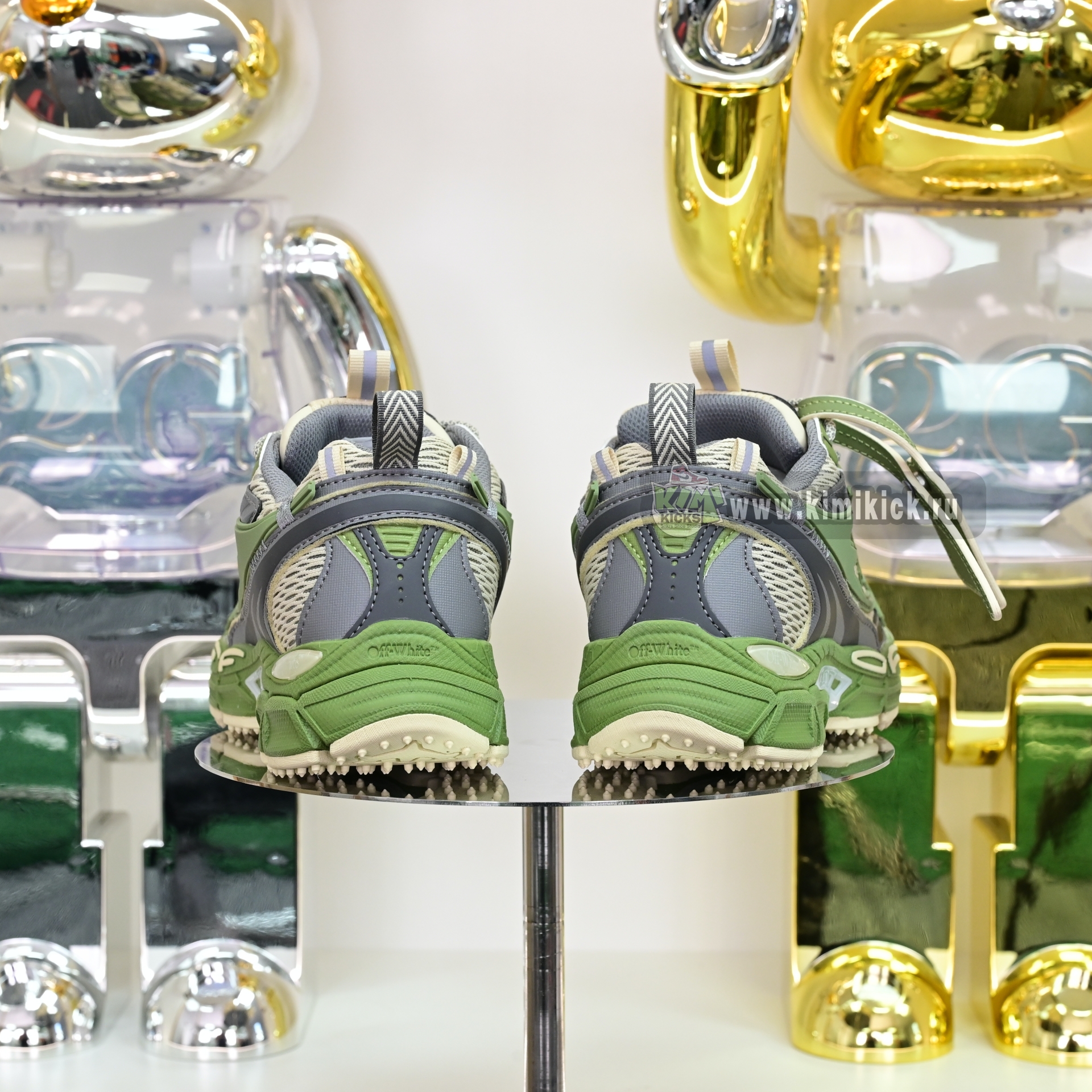 OFF-WHITE BE RIGHT BACK