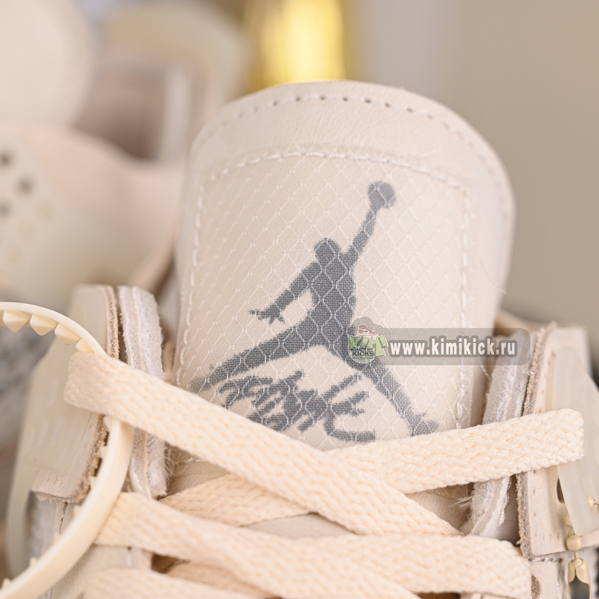 AIR JORDAN OFF-WHITE X WMNS AIR JORDAN 4 SP 'SAIL' CV9388-100