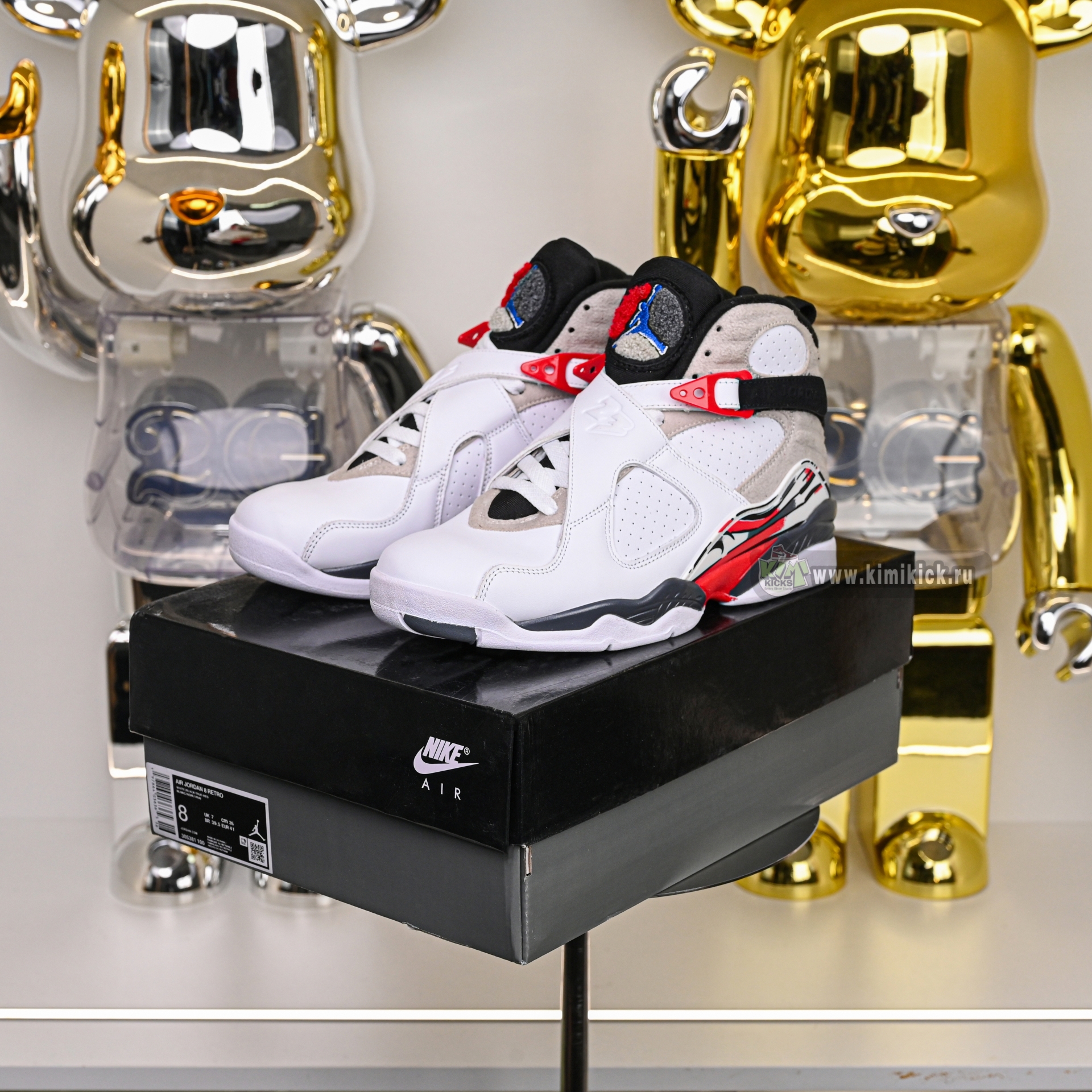 Air Jordan8“Bugs Bunny”2025   305381-100