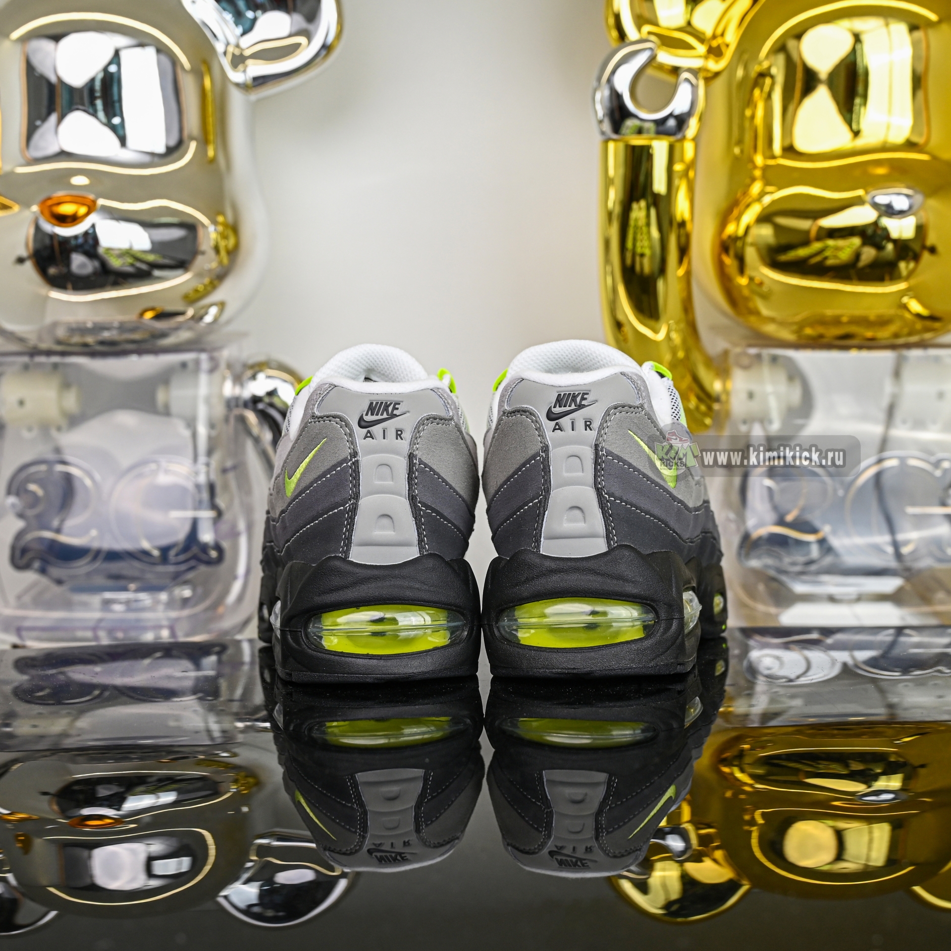 Nike Air Max 95 OG Neon  2025  HM4740-001