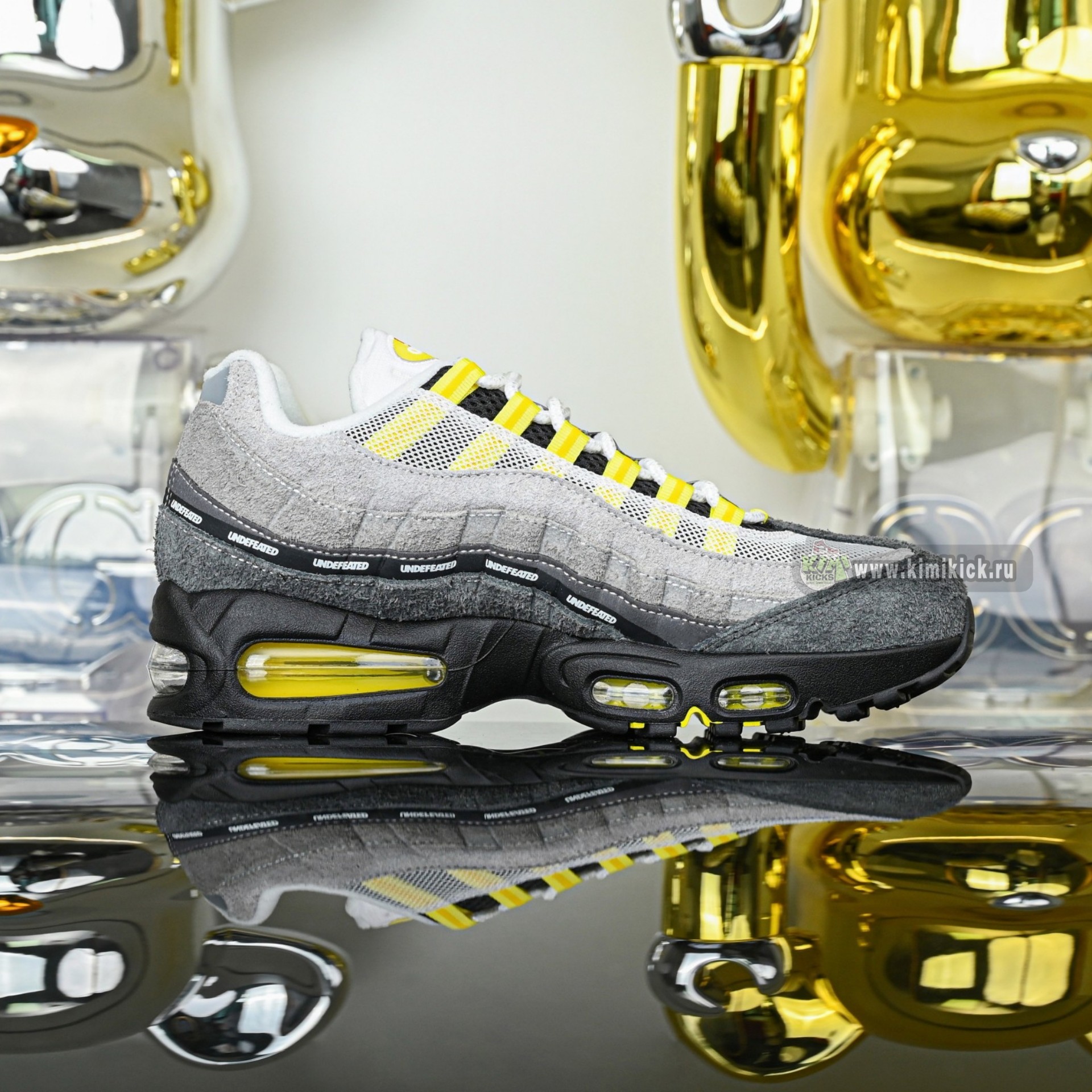 UNDEFEATED x Nike Air Max 95 SP  IB4523-002