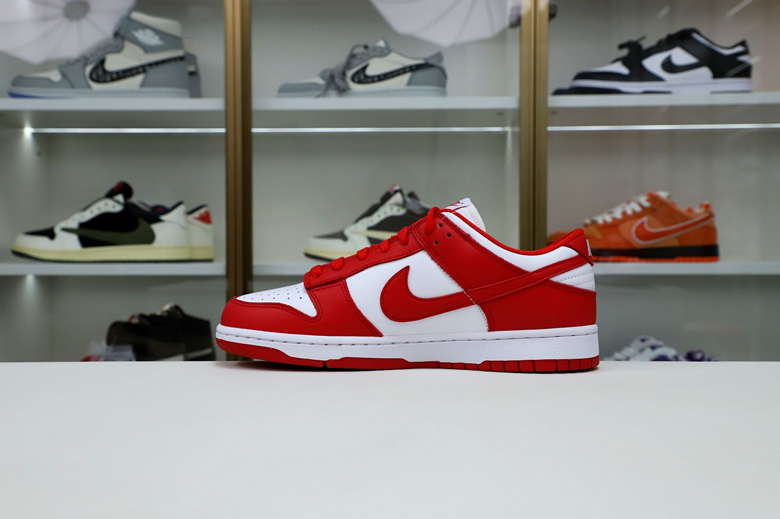 DUNK LOW SP RED