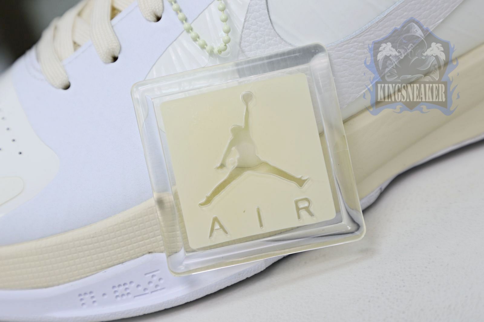 OFF-WHITEX  Nike Zoom Kobe5