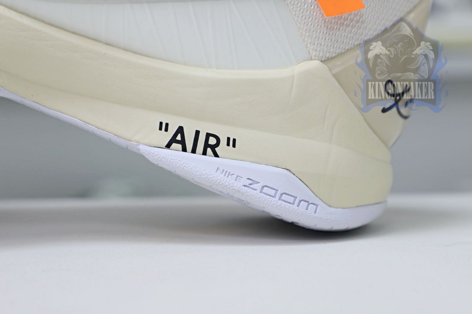 OFF-WHITEX  Nike Zoom Kobe5