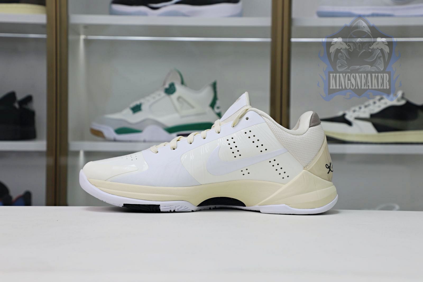 OFF-WHITEX  Nike Zoom Kobe5