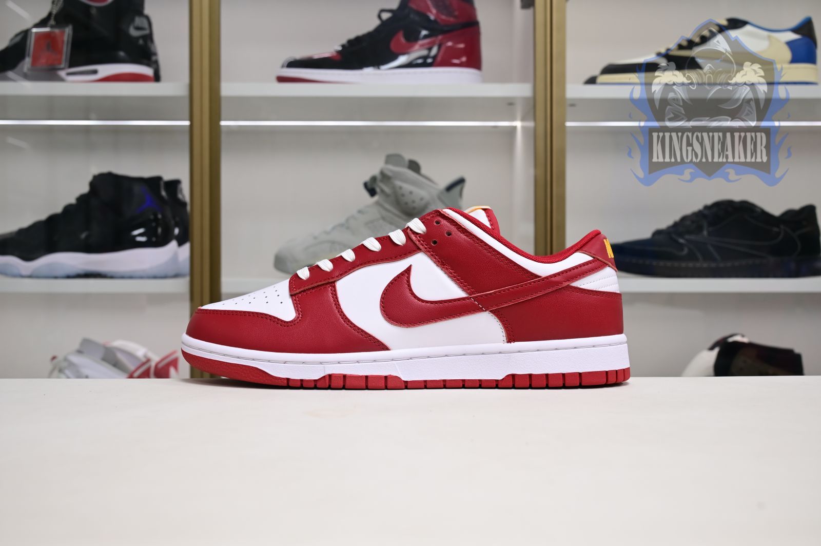 Nike Dunk Low Retro