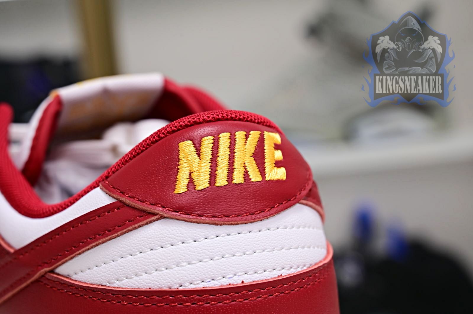 Nike Dunk Low Retro