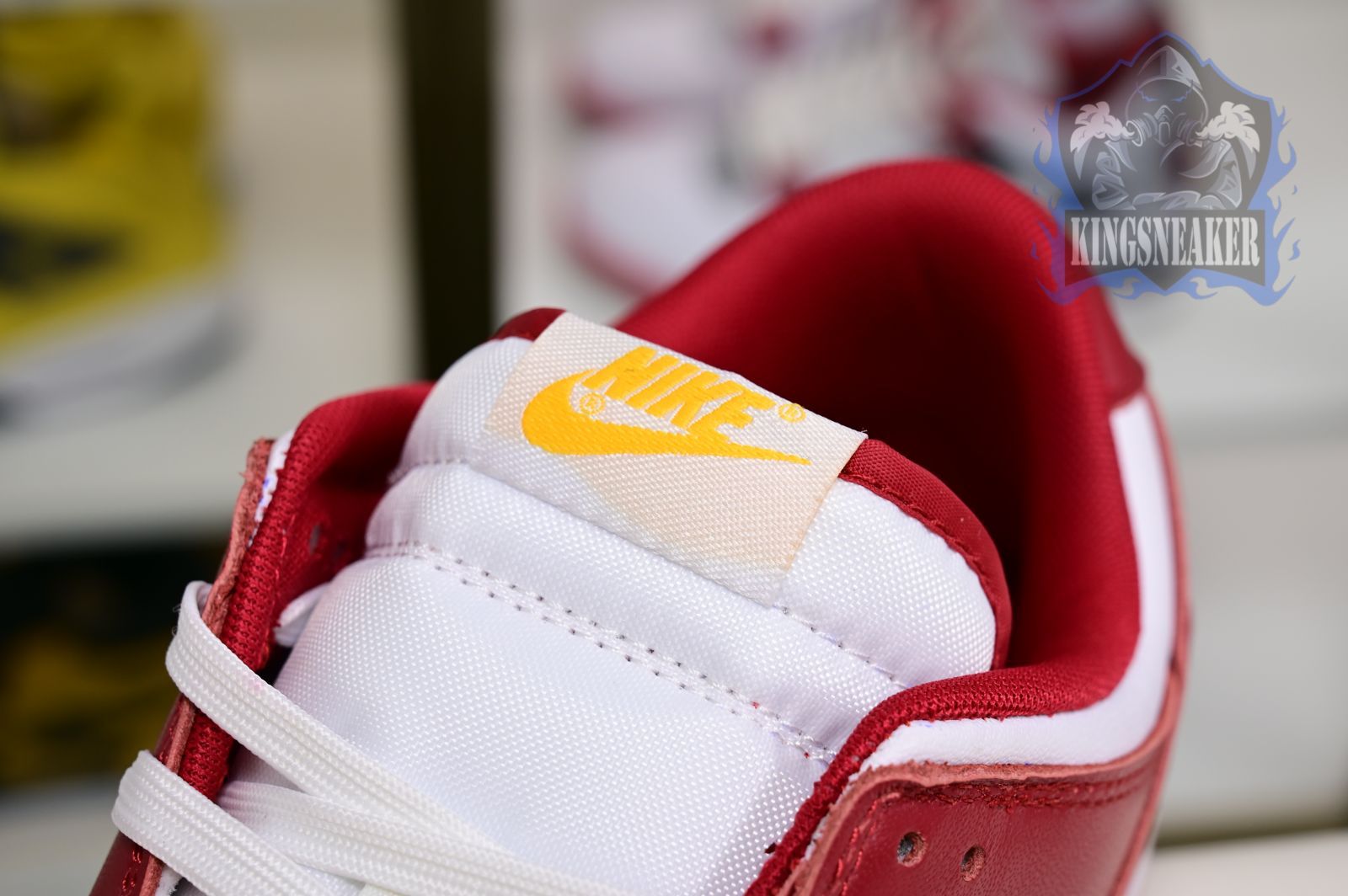 Nike Dunk Low Retro