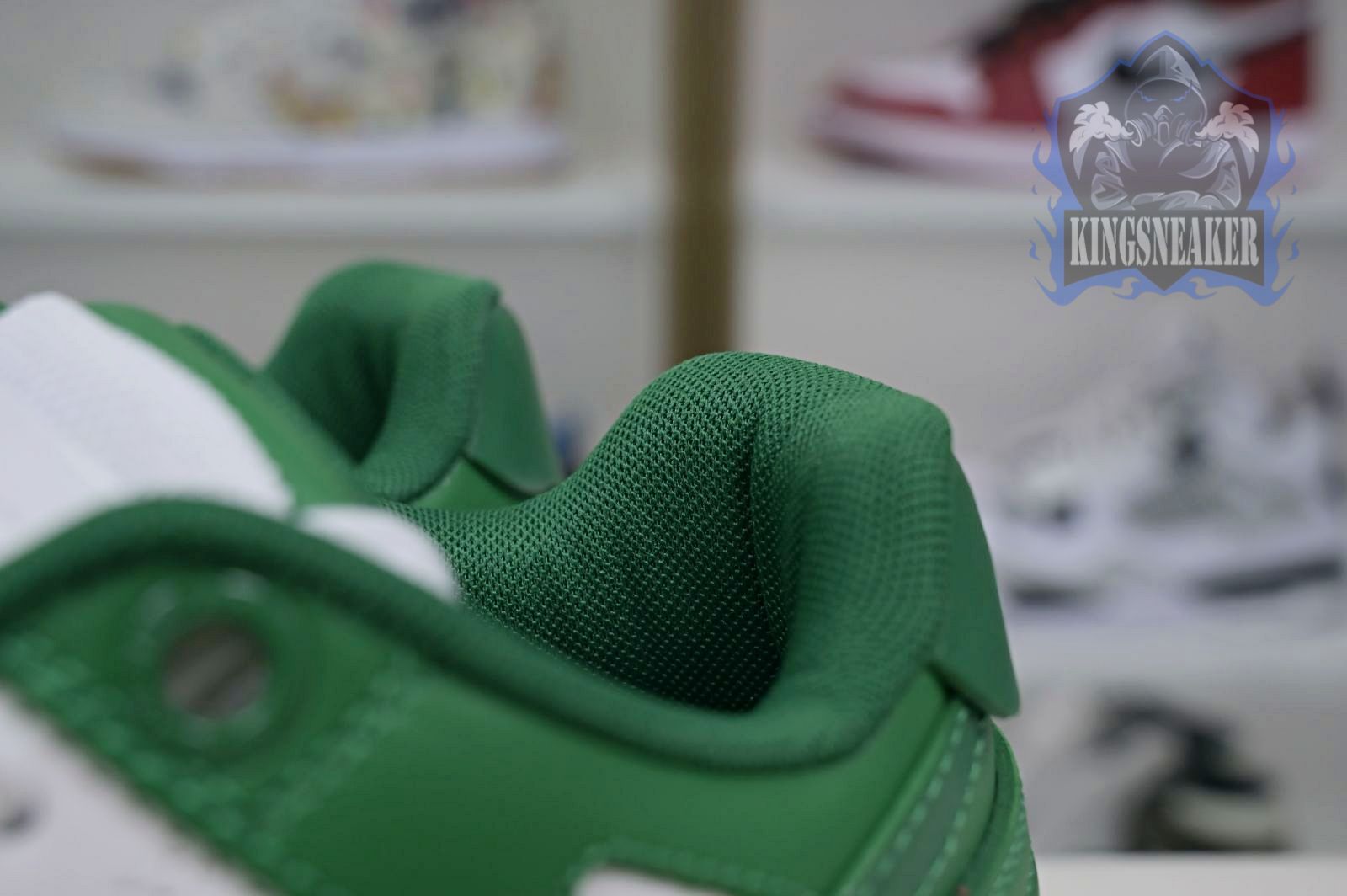 OFF-WHITE Ous Of Office