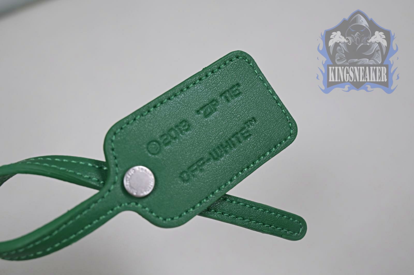 OFF-WHITE Ous Of Office