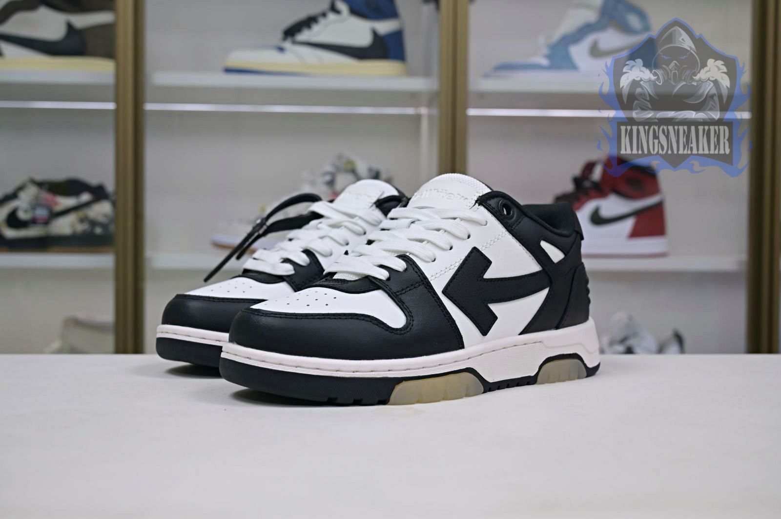 OFF-WHITE Ous Of Office