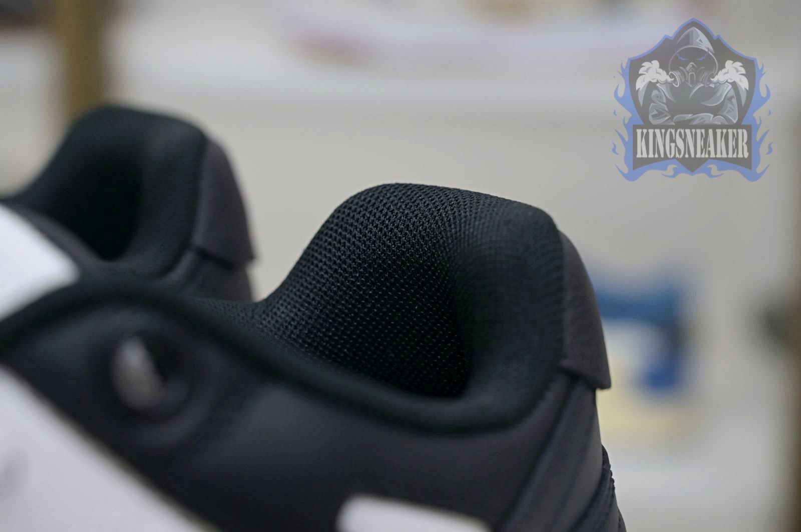 OFF-WHITE Ous Of Office