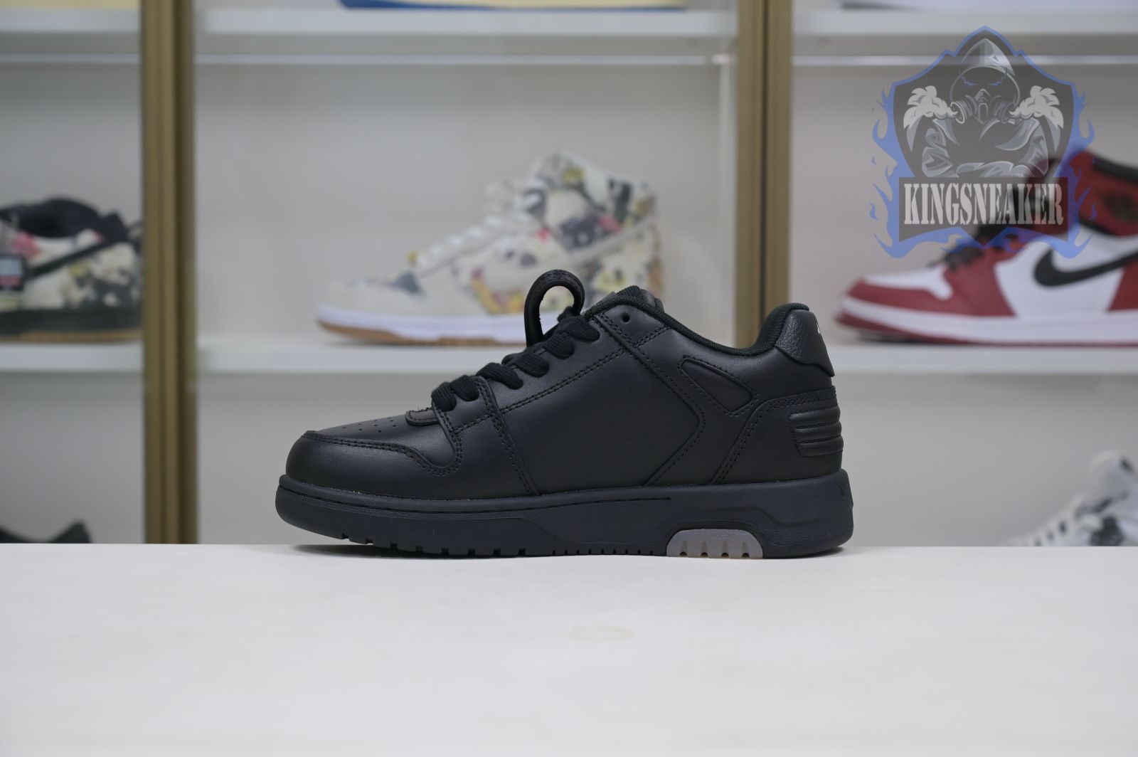 OFF-WHITE Ous Of Office