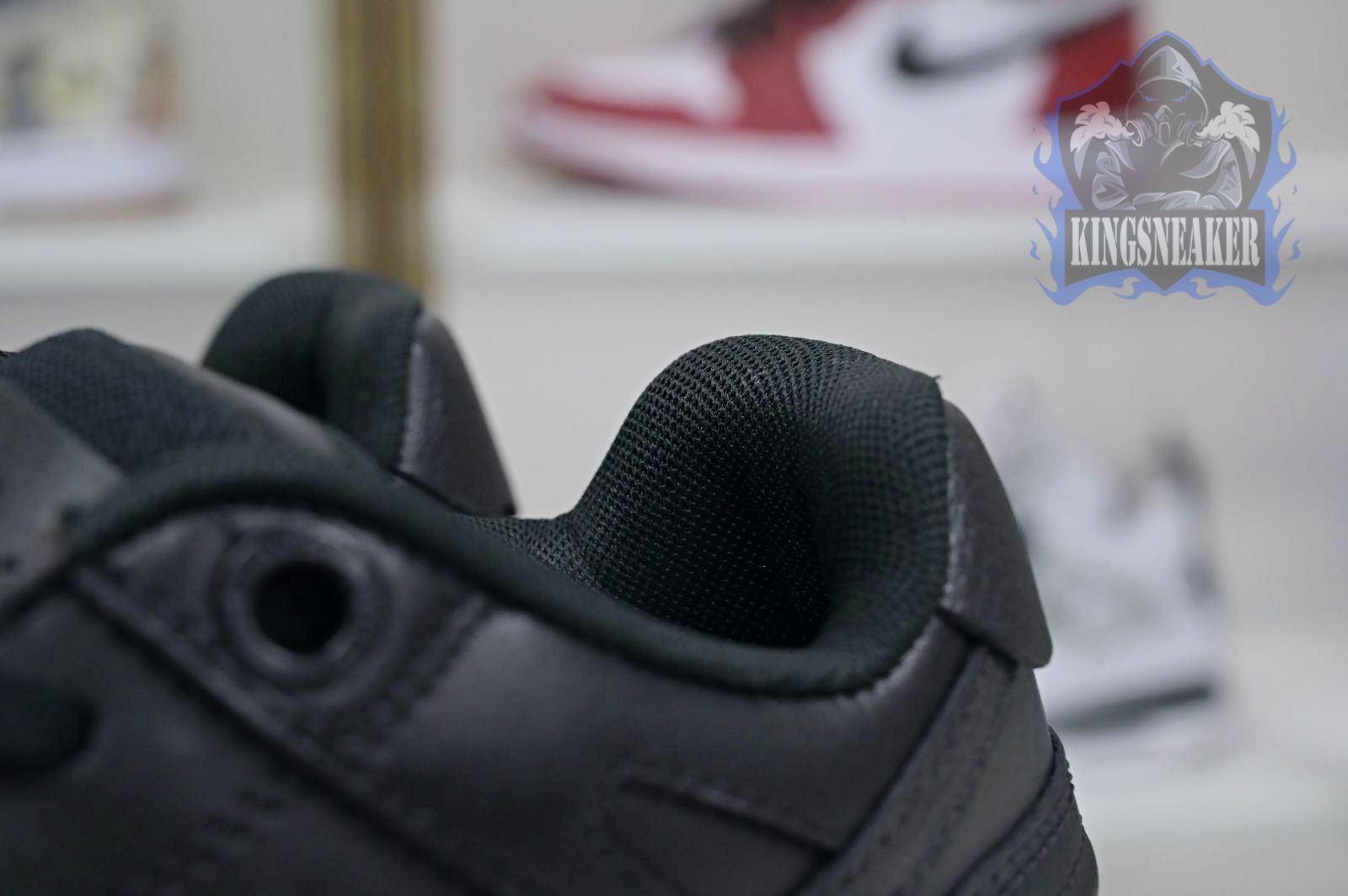 OFF-WHITE Ous Of Office