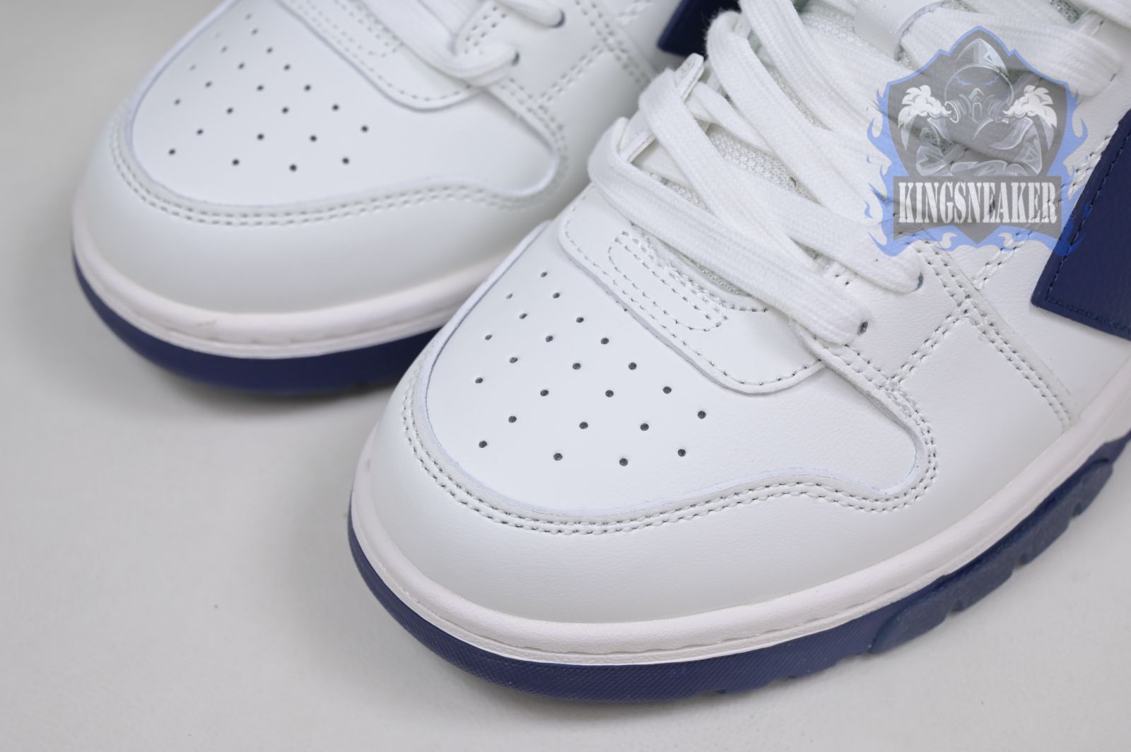 OFF-WHITE Ous Of Office