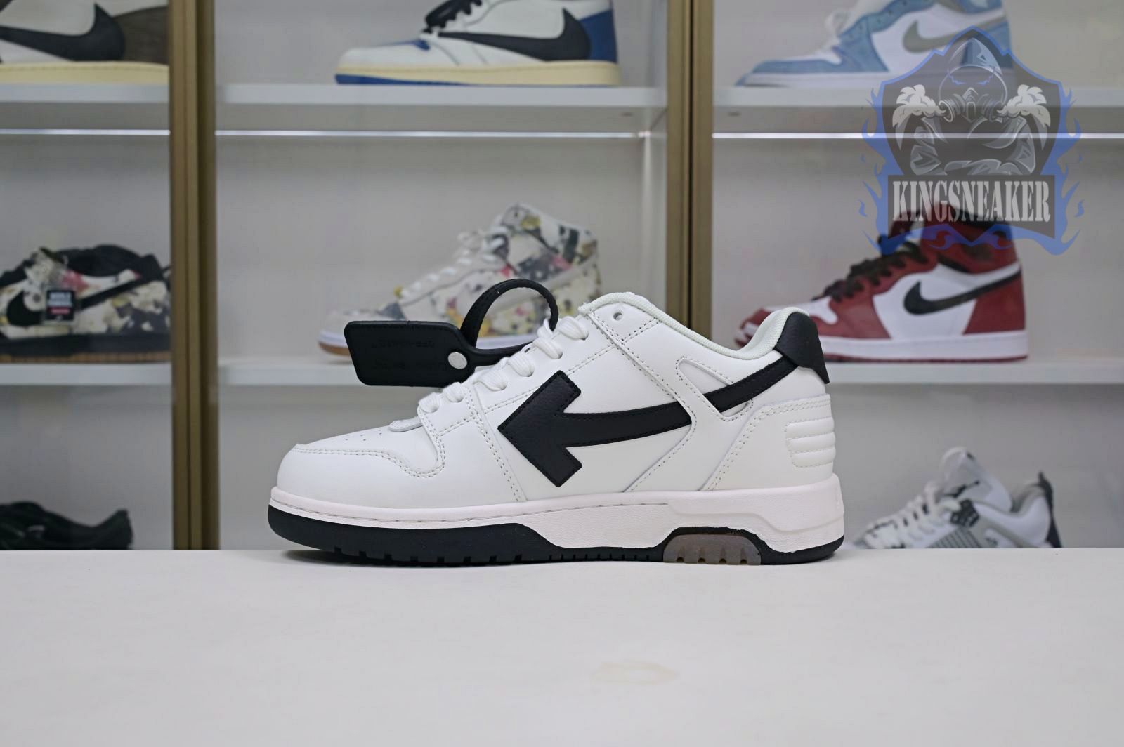 OFF-WHITE Ous Of Office