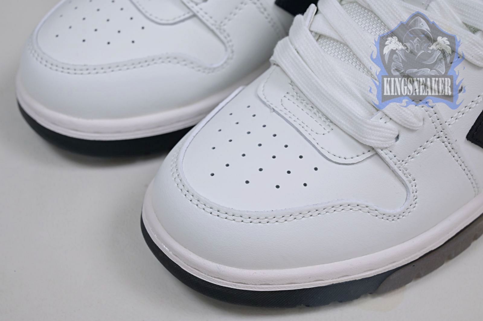 OFF-WHITE Ous Of Office